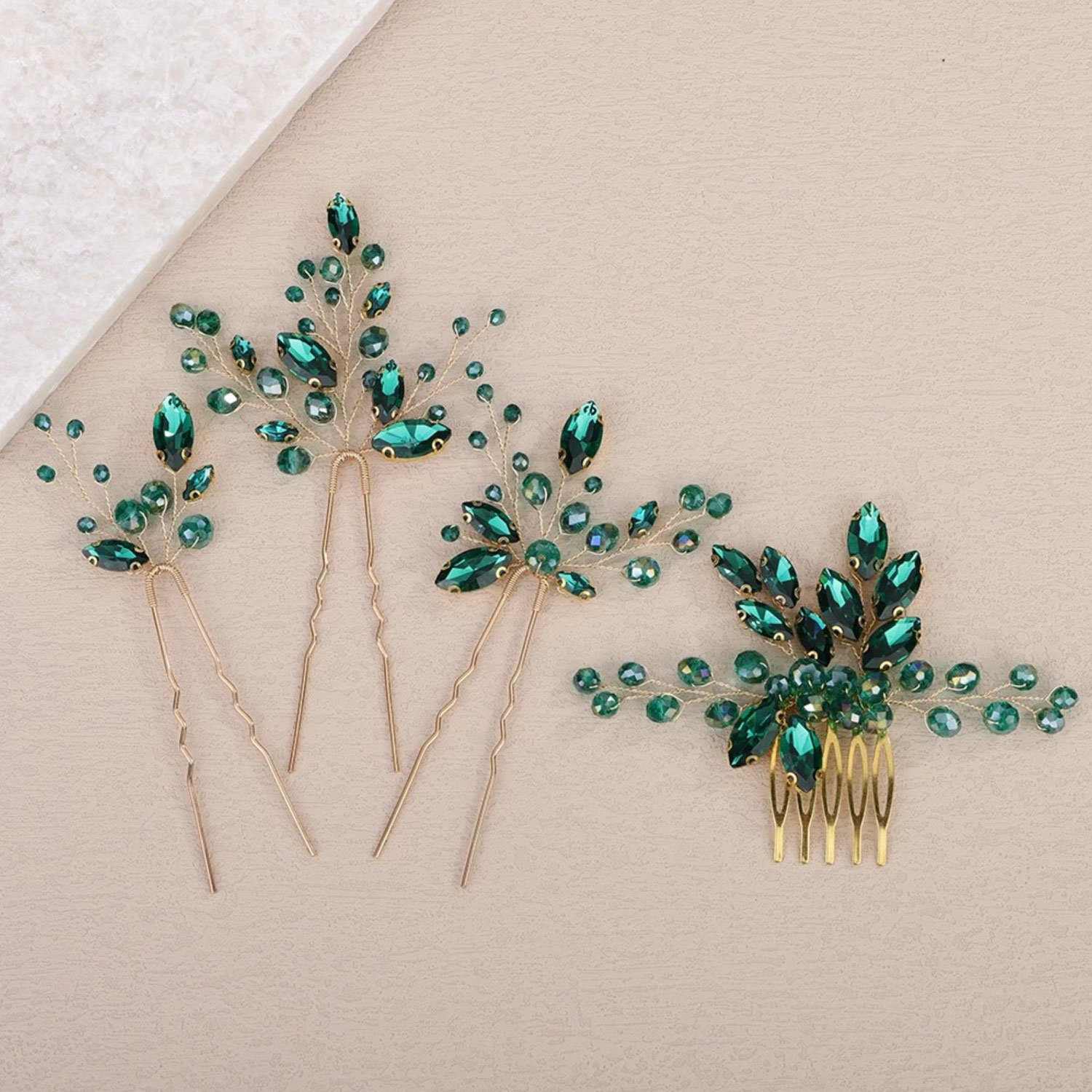 Haarschmuck in Grün – Natürliche Eleganz für Hochzeit & besondere Anlässe