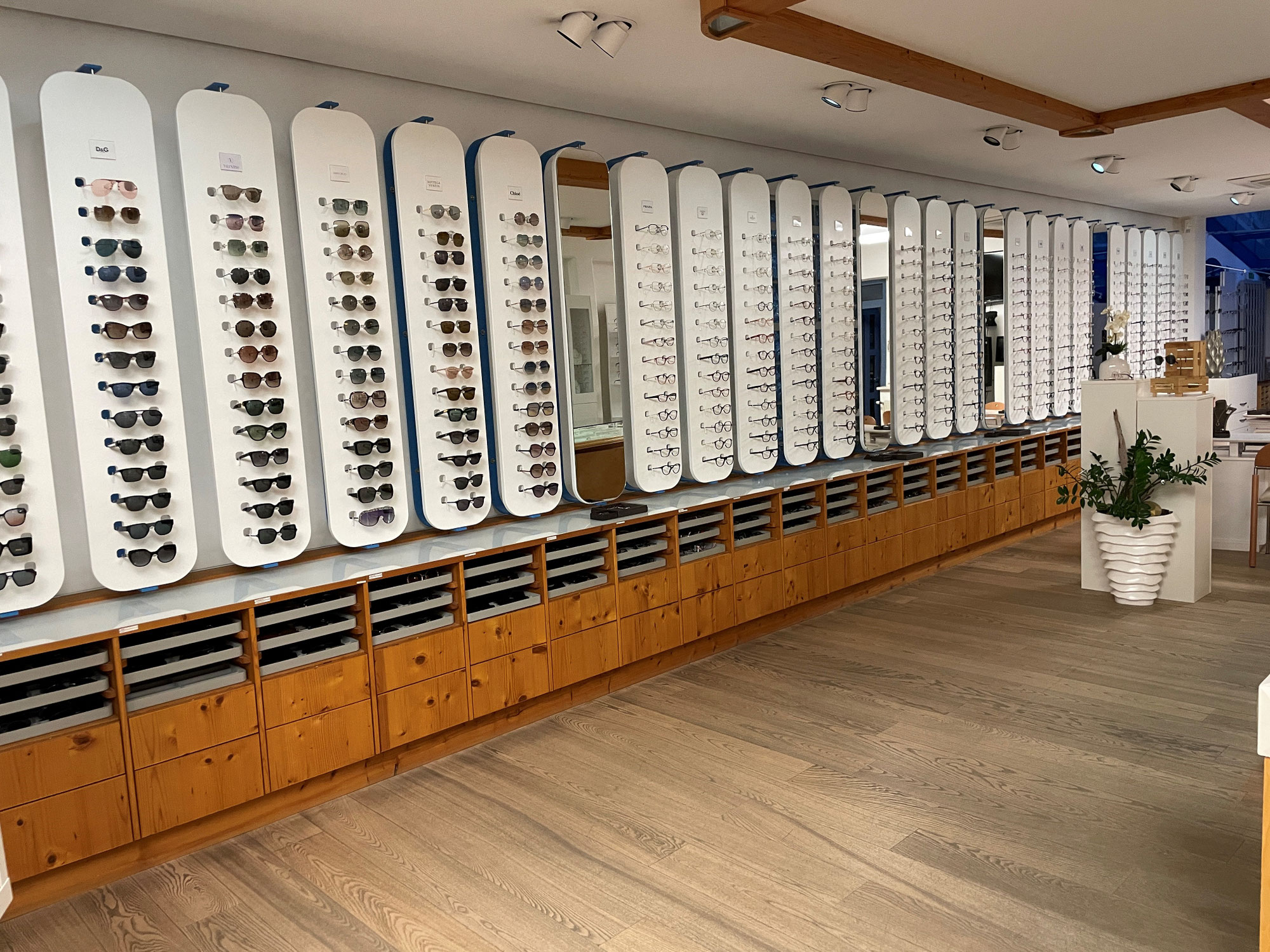 Die größte Auswahl an Brillen!