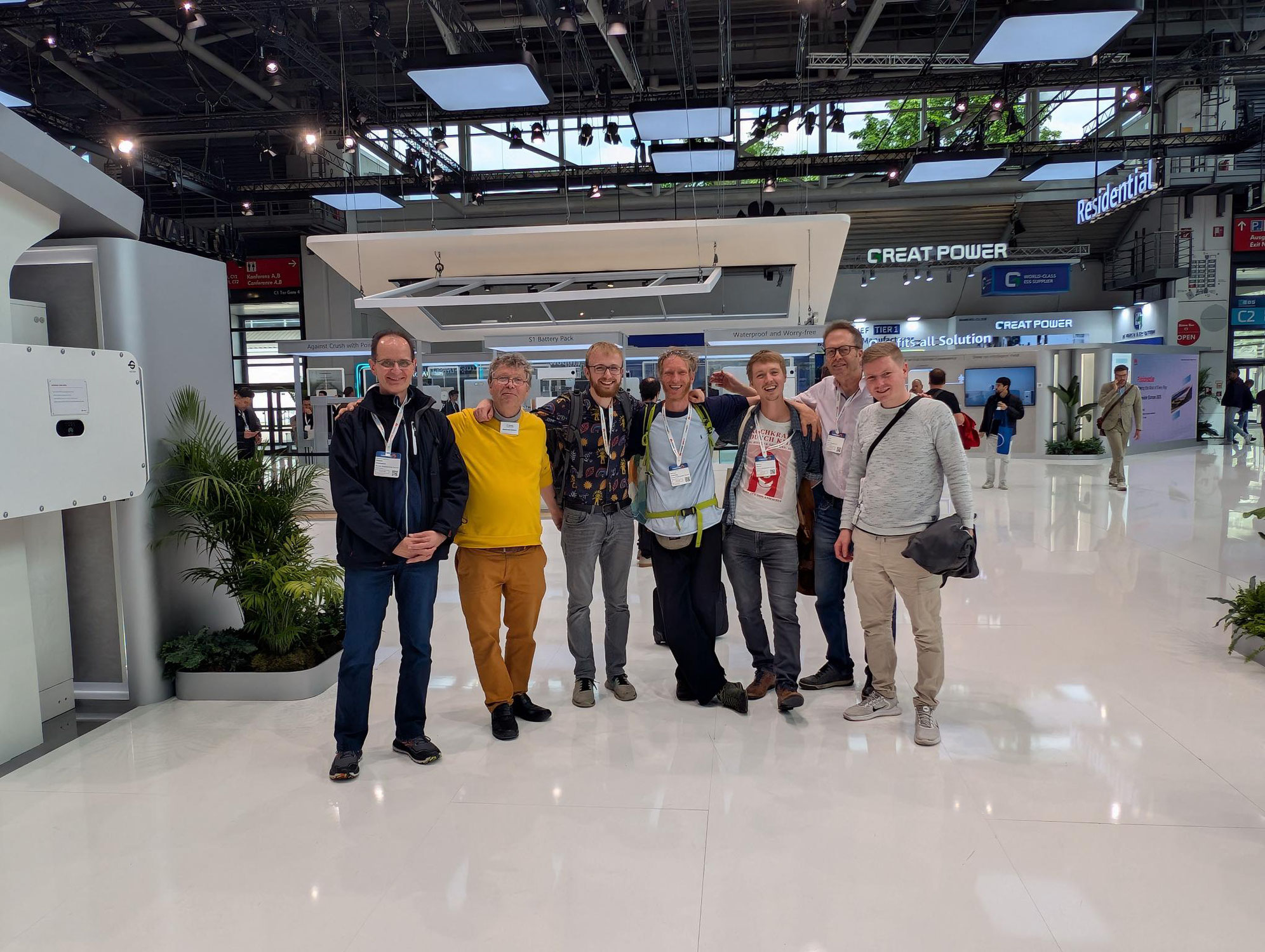 Sunny-Team auf der Intersolar Europe 2025