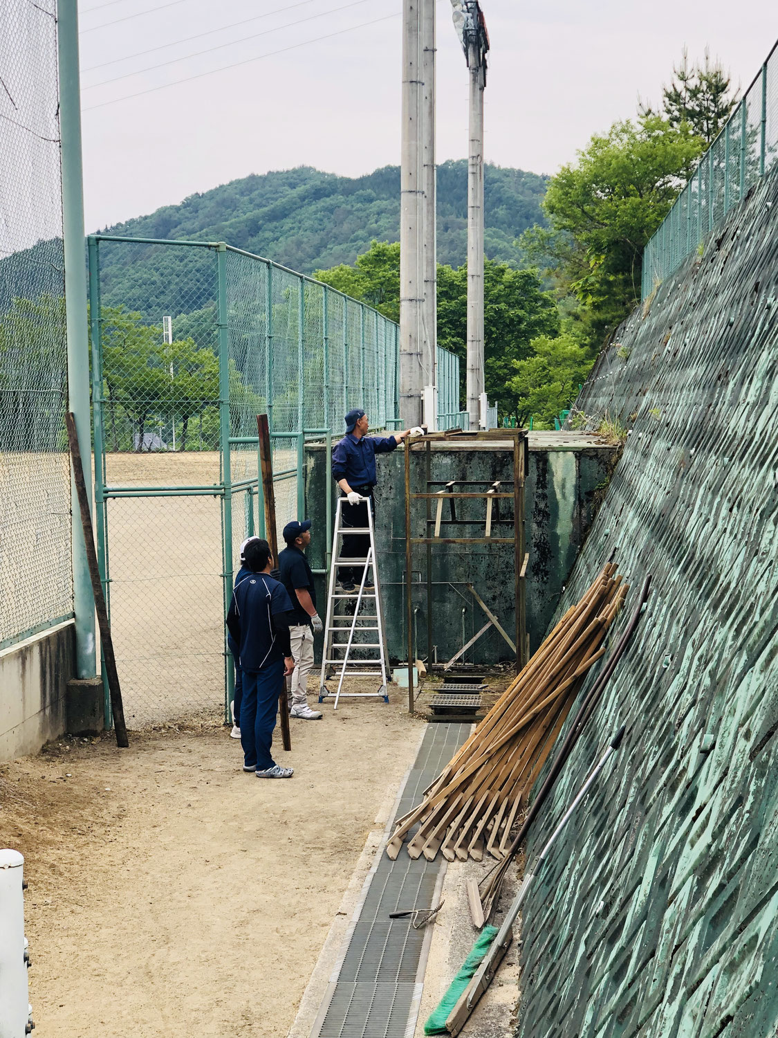 屋根修理