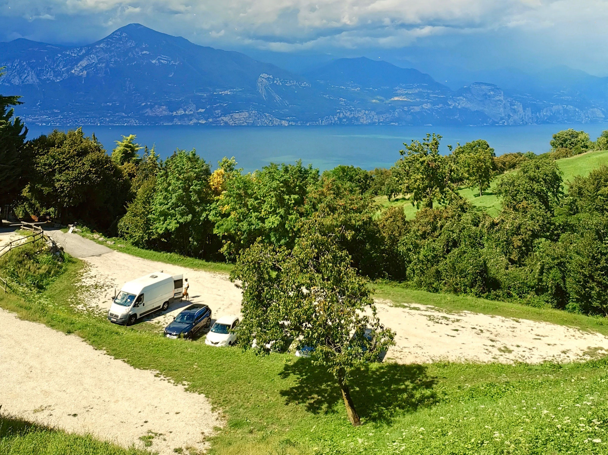 Freistehen mit dem Wohnmobil am Gardasee - geht das überhaupt?