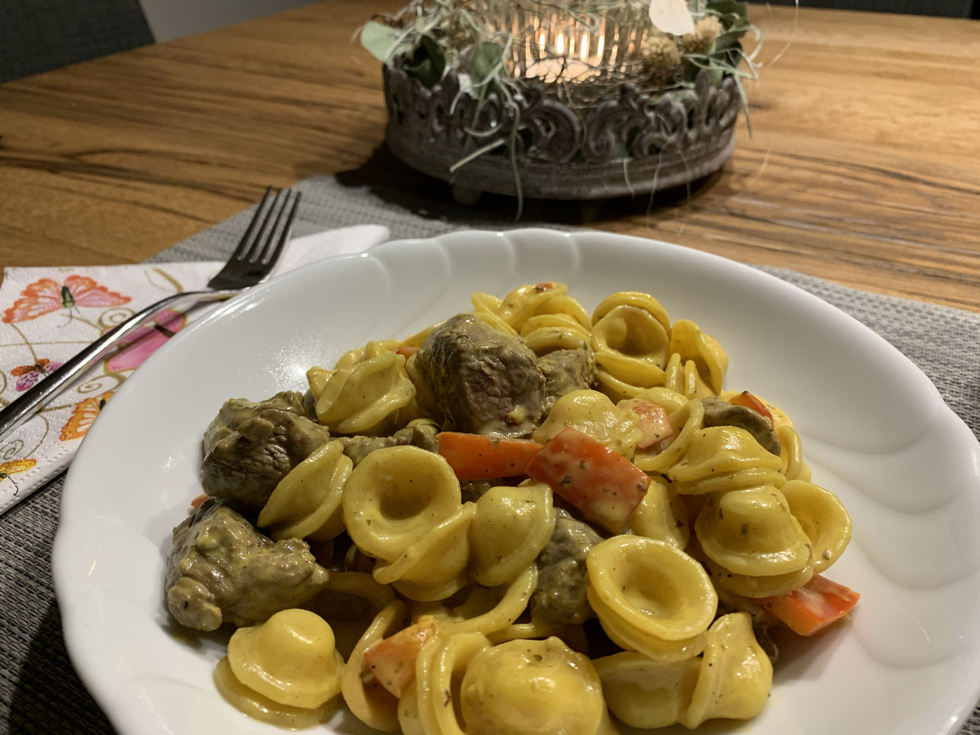 Safran-Orecchiette mit Galloway Beef