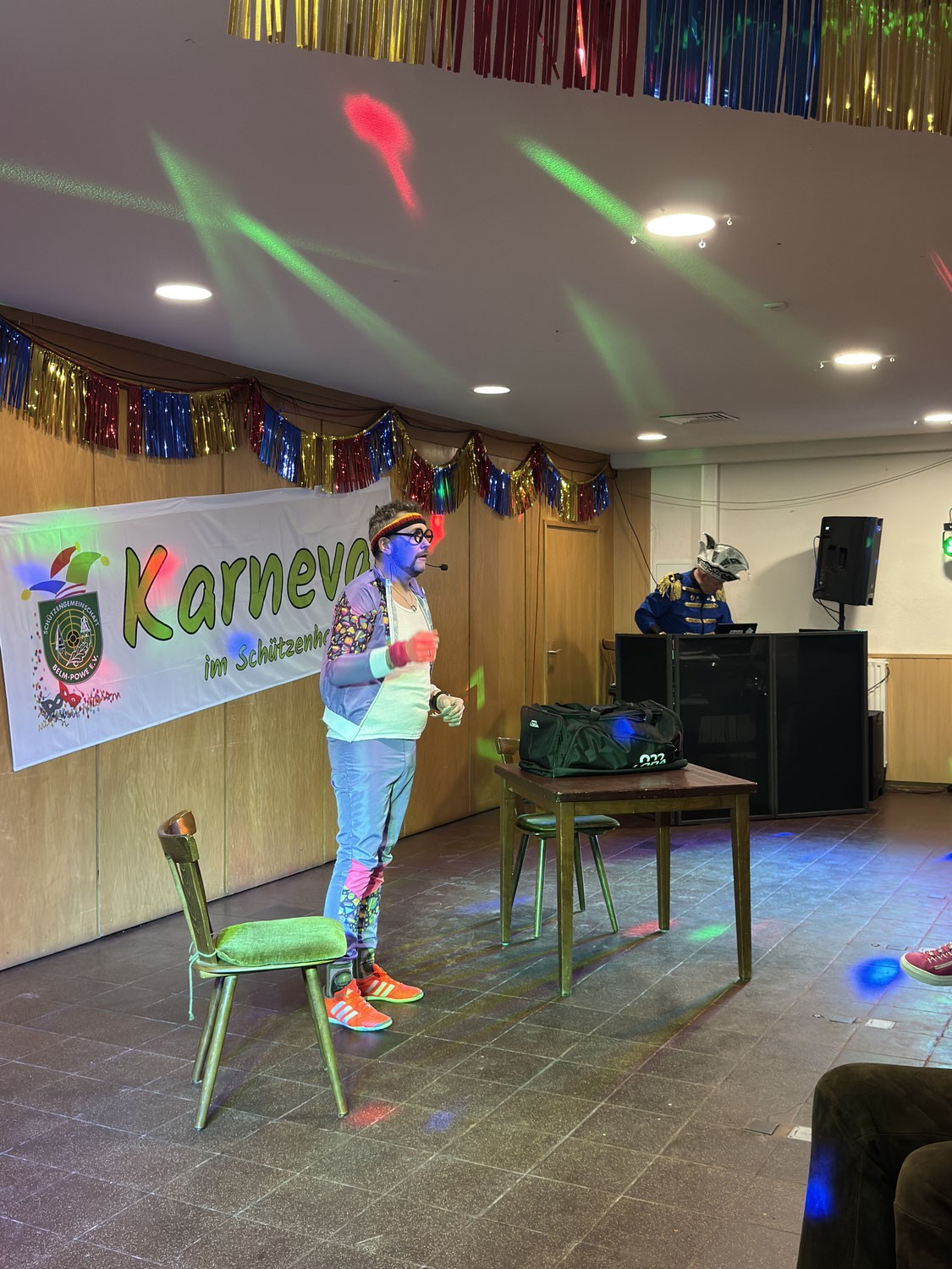 Ausgelassene Stimmung bei der 14. Karnevalssitzung in Belm-Powe