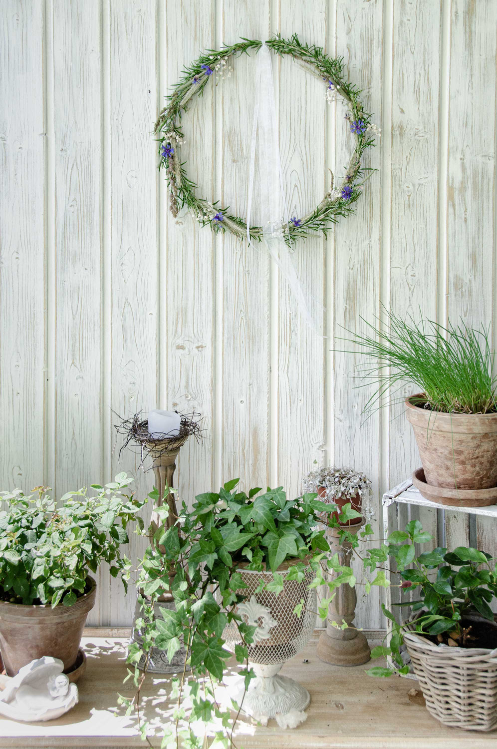 CREATE - DIY -  Anleitung Sommerkranz aus Rosmarin, Gräser & Wildblumen