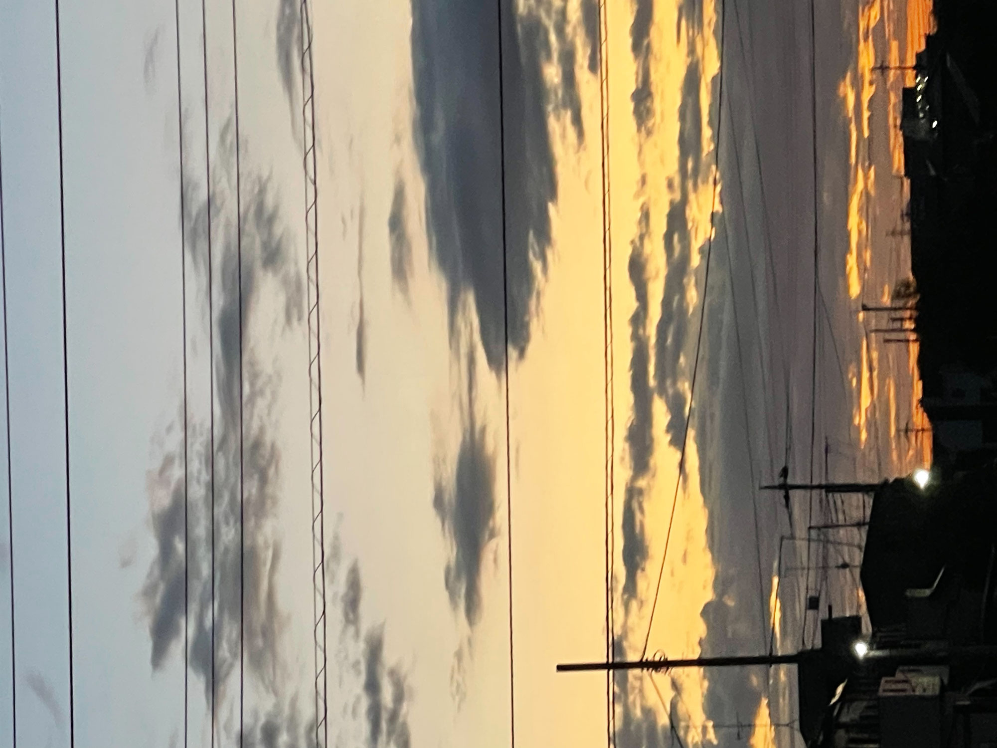 千の言霊３６９＼　遠くに　 ／