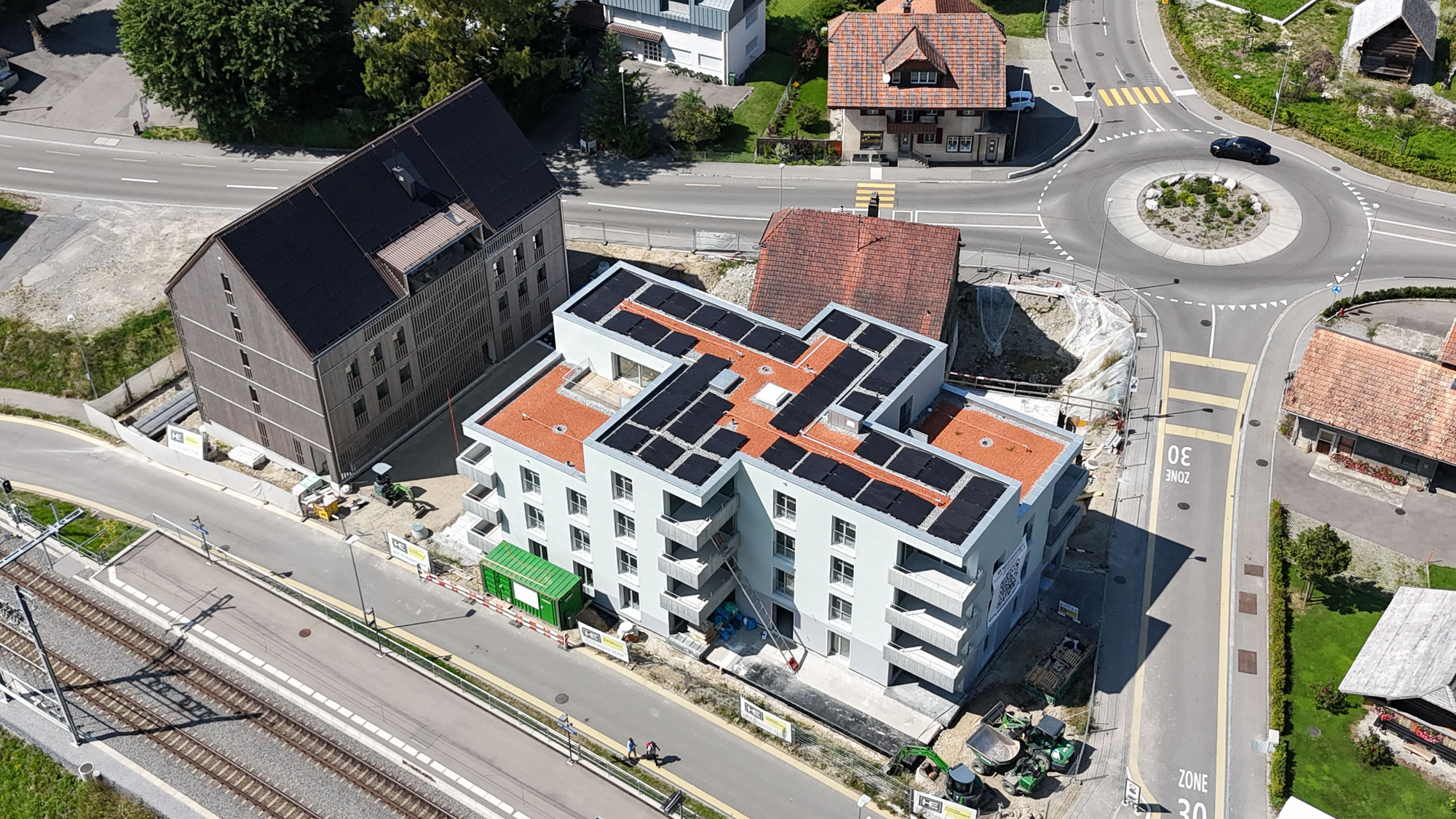 Inbetriebnahme Solarstromanlage Mehrfamilienhäuser Moosgasse 2+4 Boll