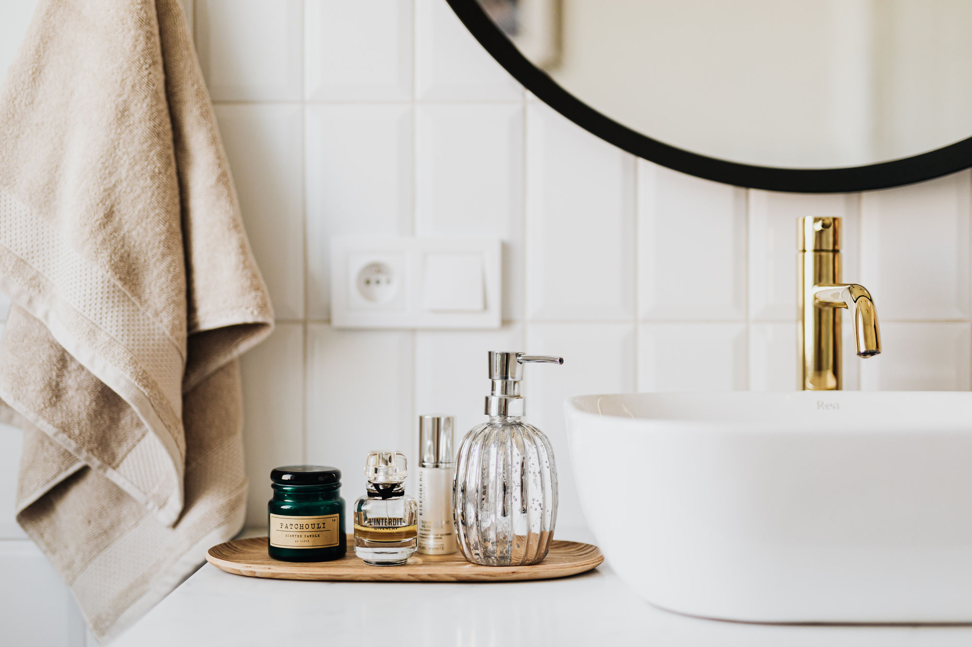 5 Must-Have Bathroom Products to Increase Your Home's Value