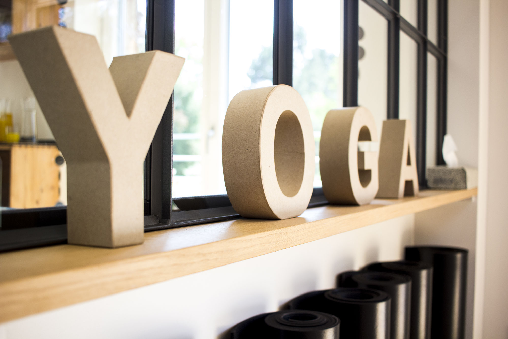 Buche gleich deine Yogastunde im Eversports KursManager unten Yoga Raum, Claudia Kober