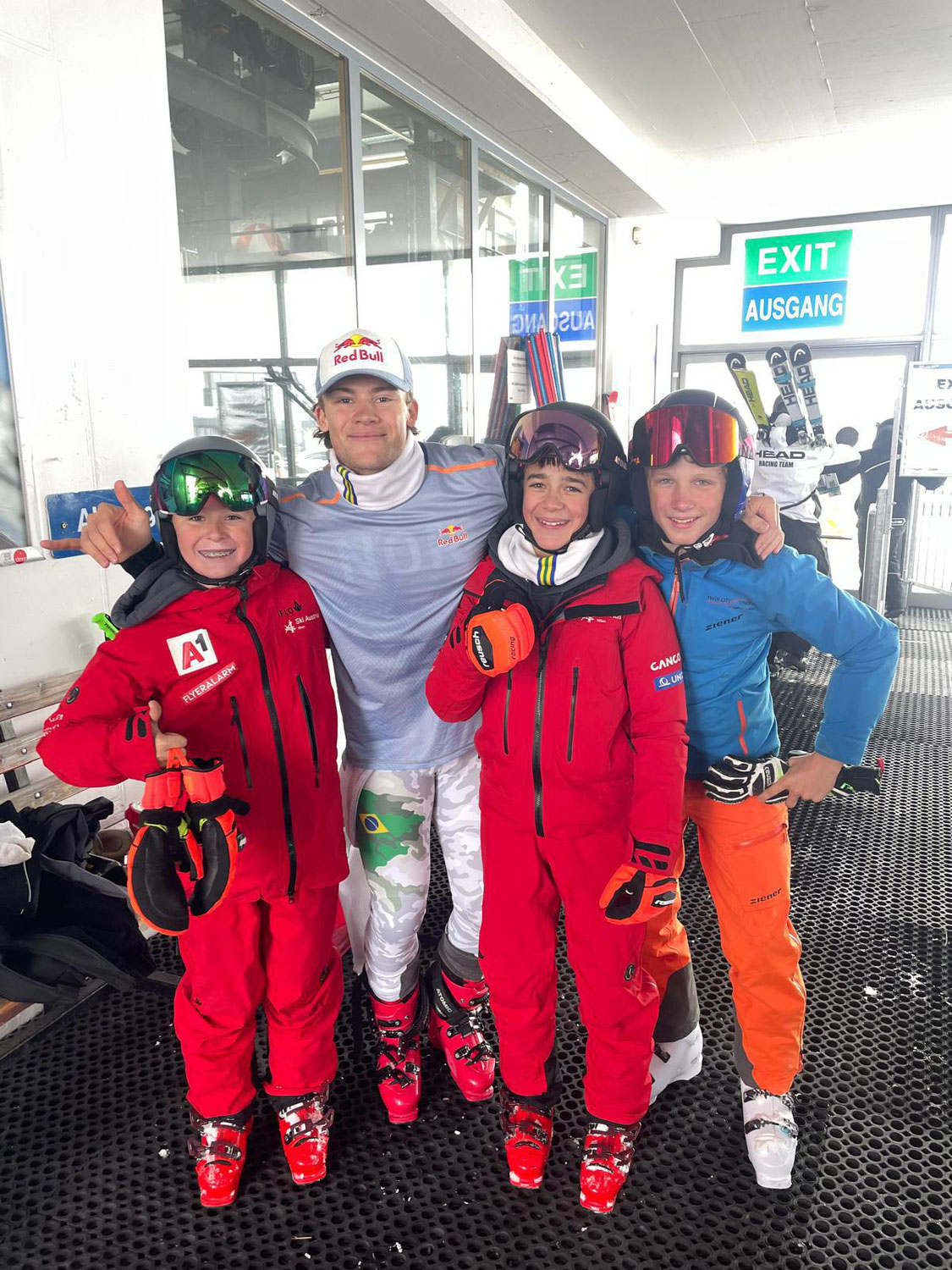 UWW Kaderläufer treffen Lucas Braathen