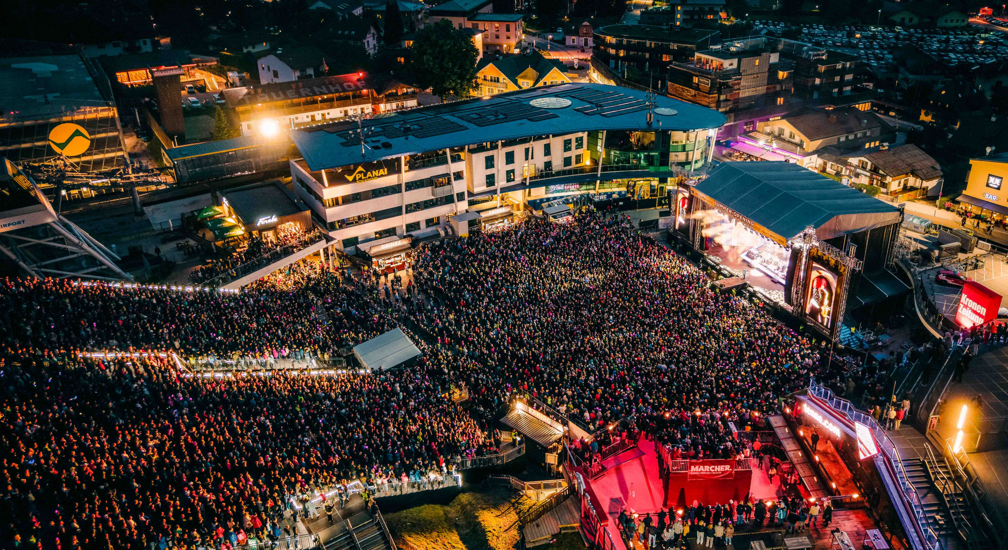 4 BERGE, 1 KAISER: SCHLAGERFEST DER SUPERLATIVE BEIM SUMMER-OPENING SCHLADMING-DACHSTEIN
