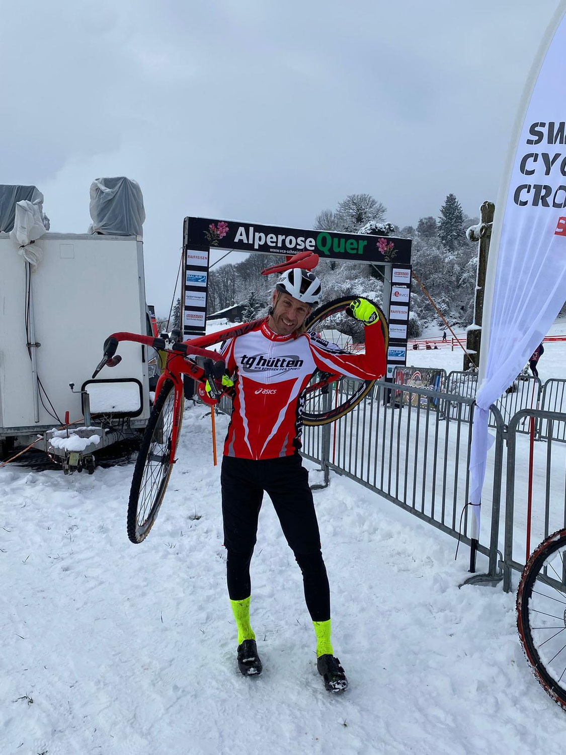 Schweizermeistertitel für Roger Schmutz im Cyclocross