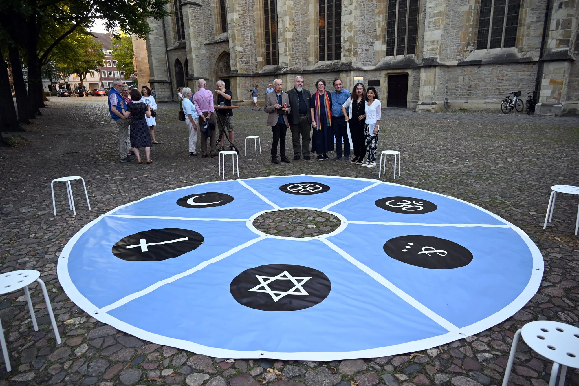 „Jede Religion hat ihren Platz“ – Münstersche Zeitung berichtet über das Rad der Religionen