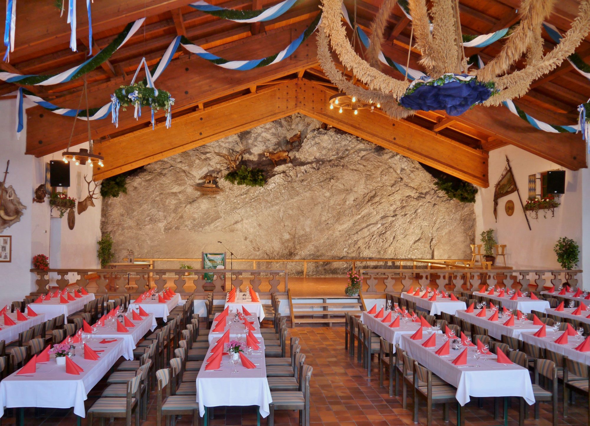 Öffentliche veranstaltungen: Öffentliche Veranstaltungen: - bayernhalle-garmischs Webseite!