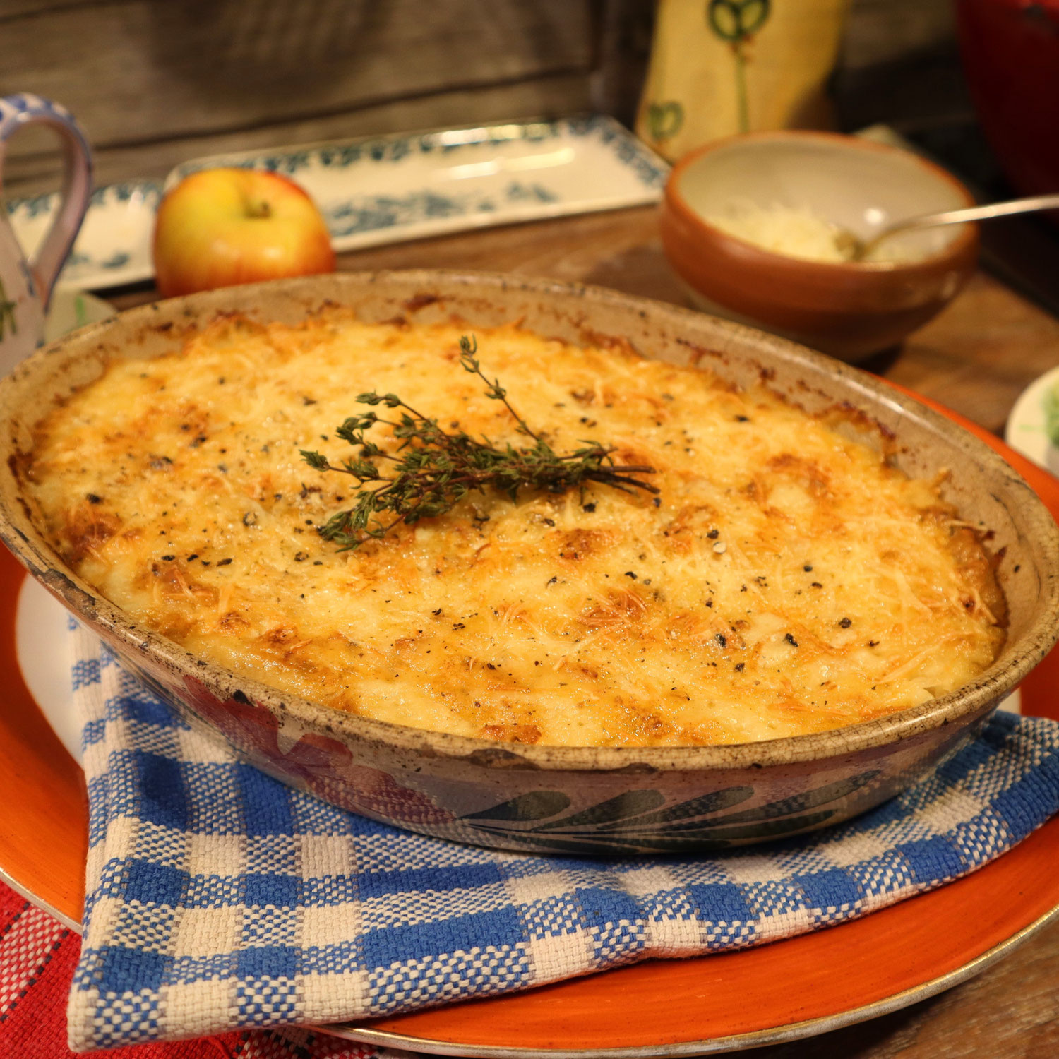 PARMENTIER DE DINDE A LA NORMANDE - C'est dingue la dinde !