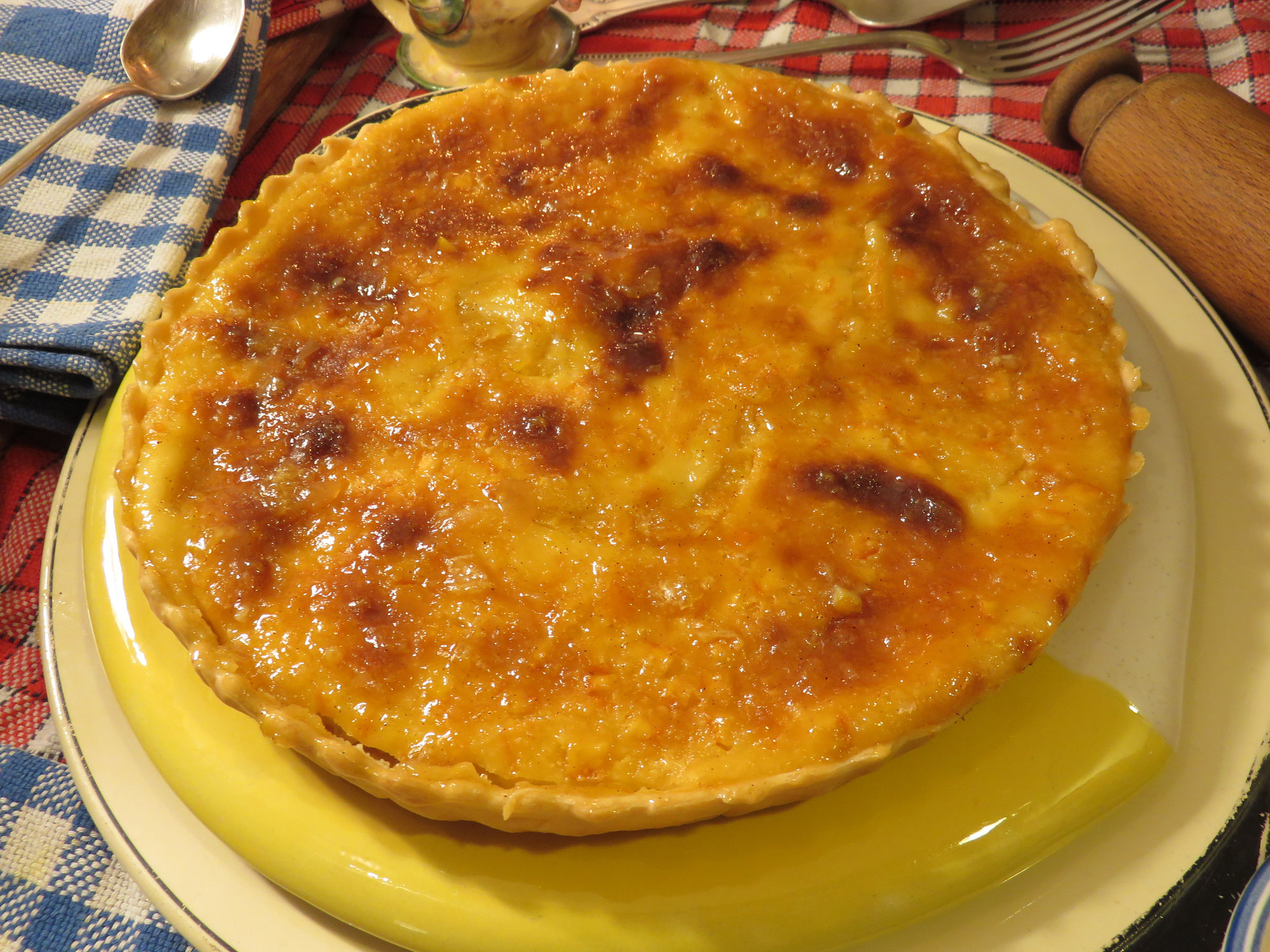 Recette vidéo : Tarte à l'orange "voyez-vous", crème amande de la Mère Mitraille