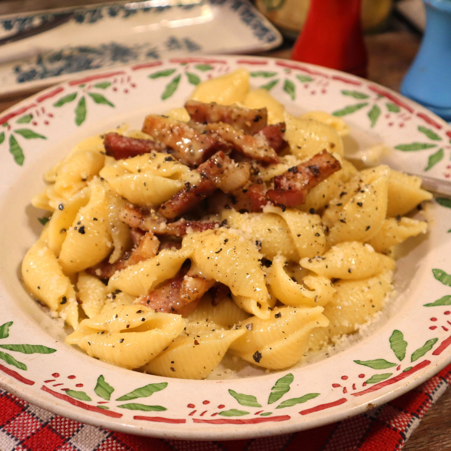 PÂTES CARBONARA Extra ! - Avec ou sans crème ? - Delizioso !