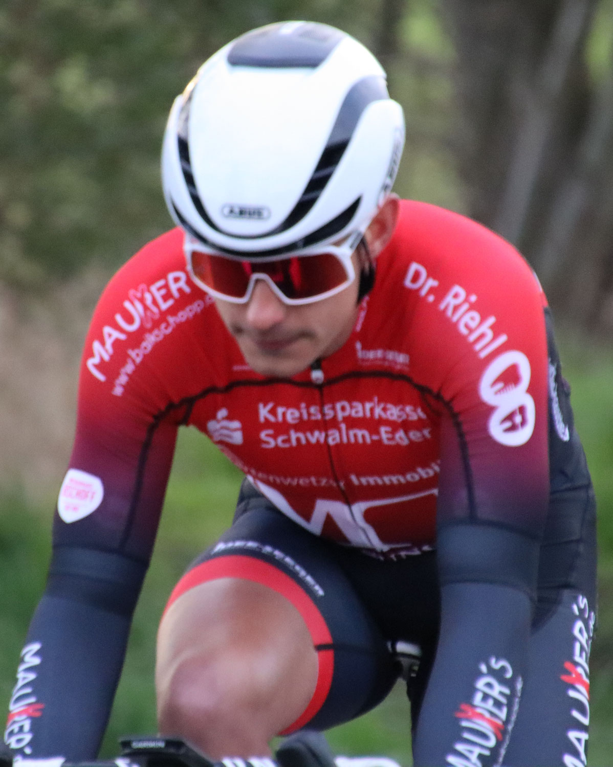 Rohloffcup-Rennserie startet:  MT-Fahrer Regenbogen und Zielonka stark