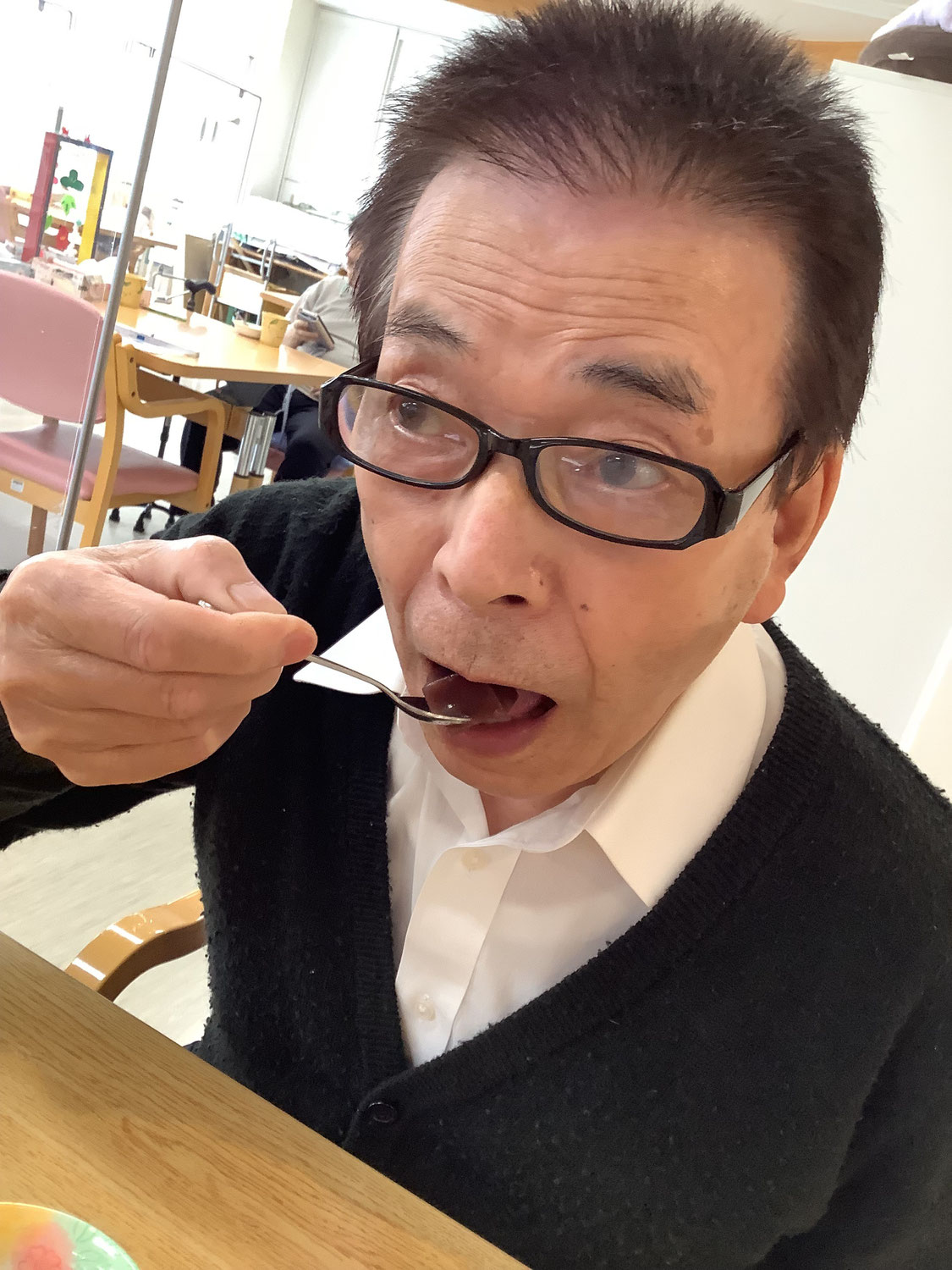 【デイケア】みんなでようかんを食べました♪