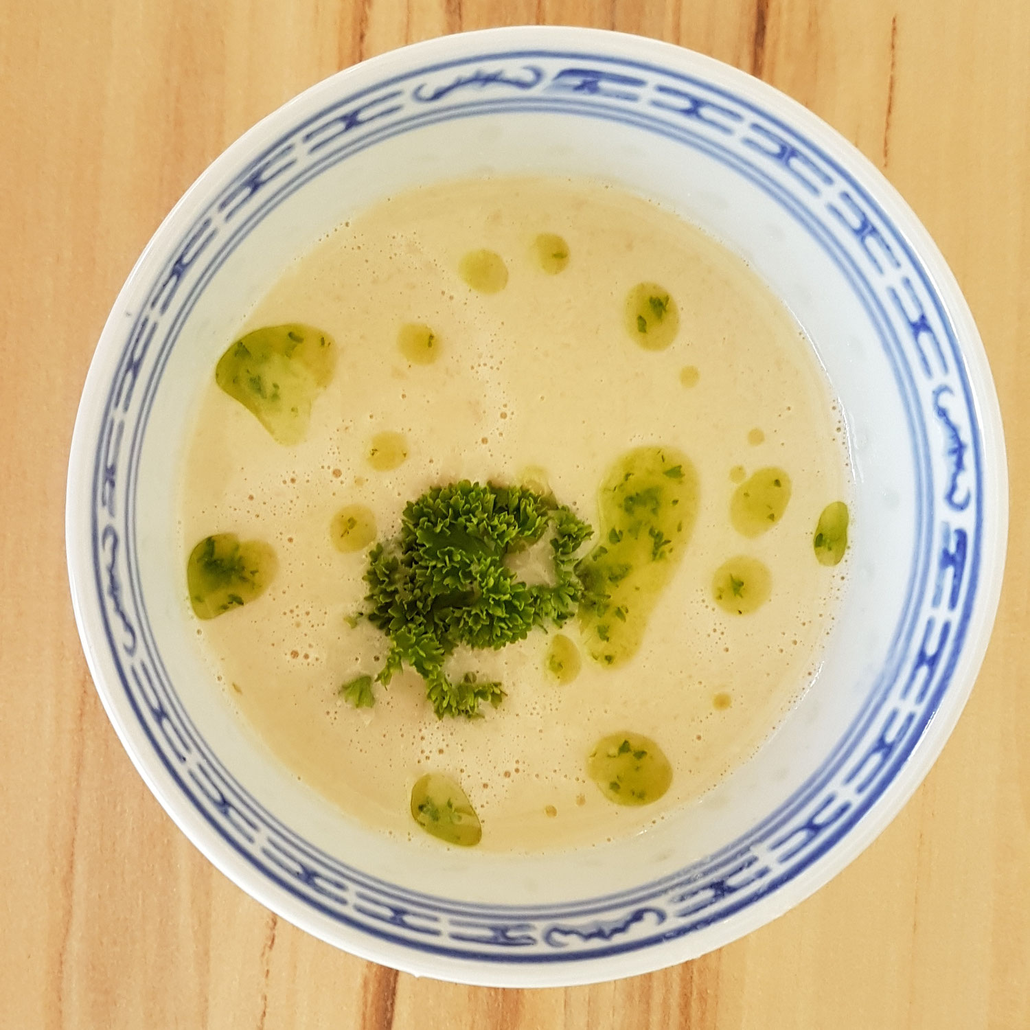 Petersilienwurzelsuppe