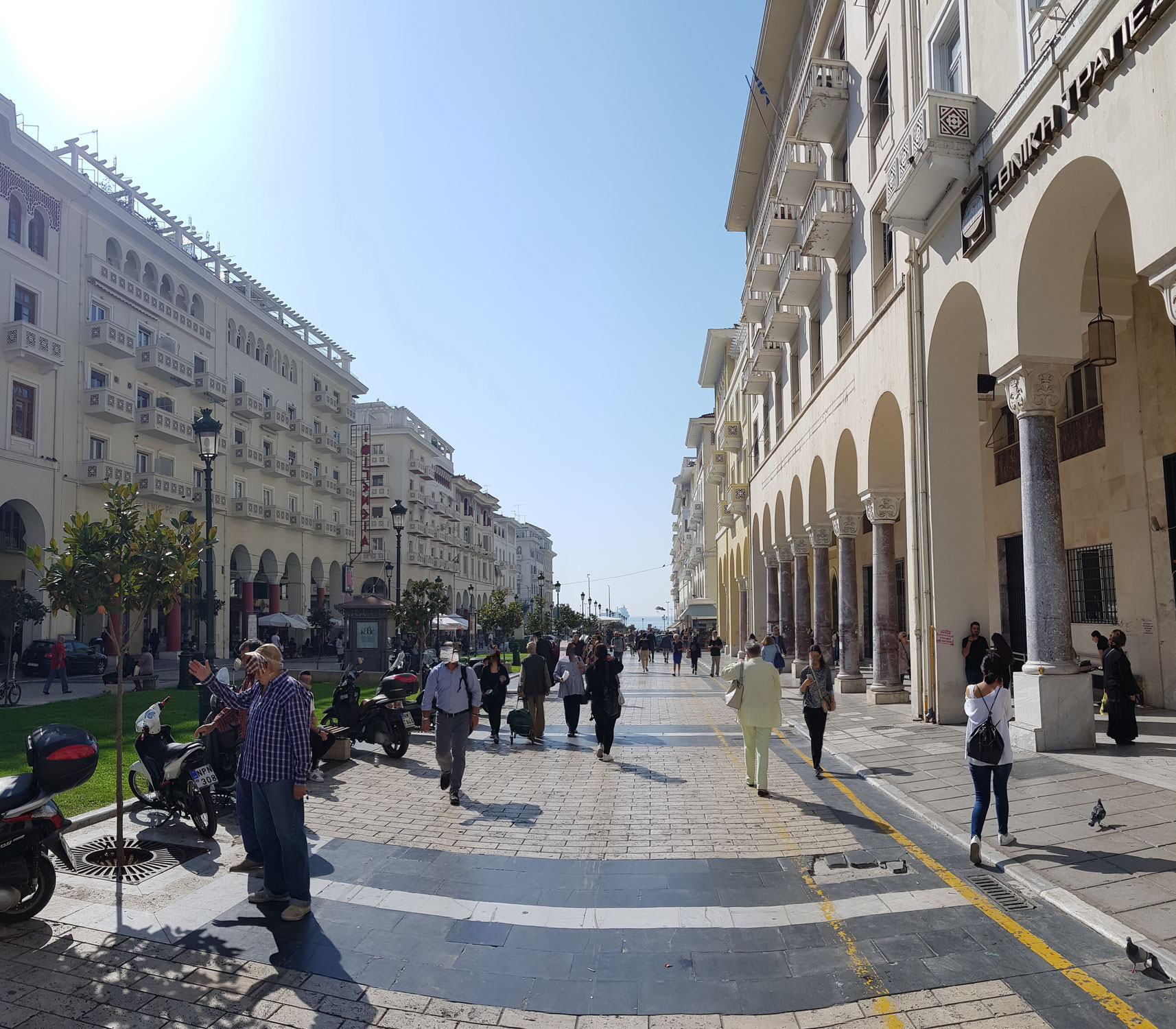 Thessaloniki-mal anders: Spaziergang durch Nebenstrassen und Fußgängerzonen