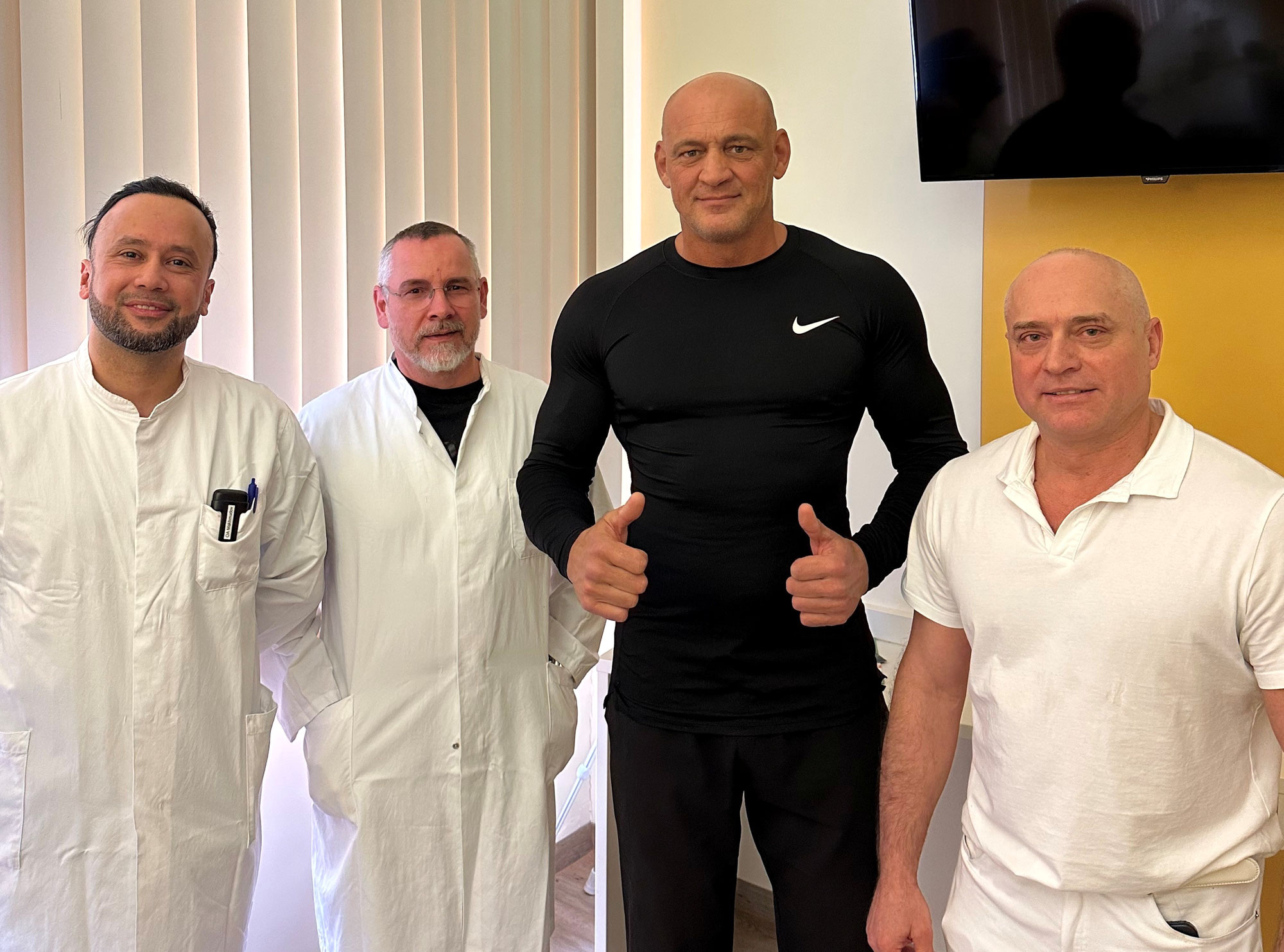 Vom Ring zurück ins Leben: Ex-Profikickboxer erhält neues Hüftgelenk