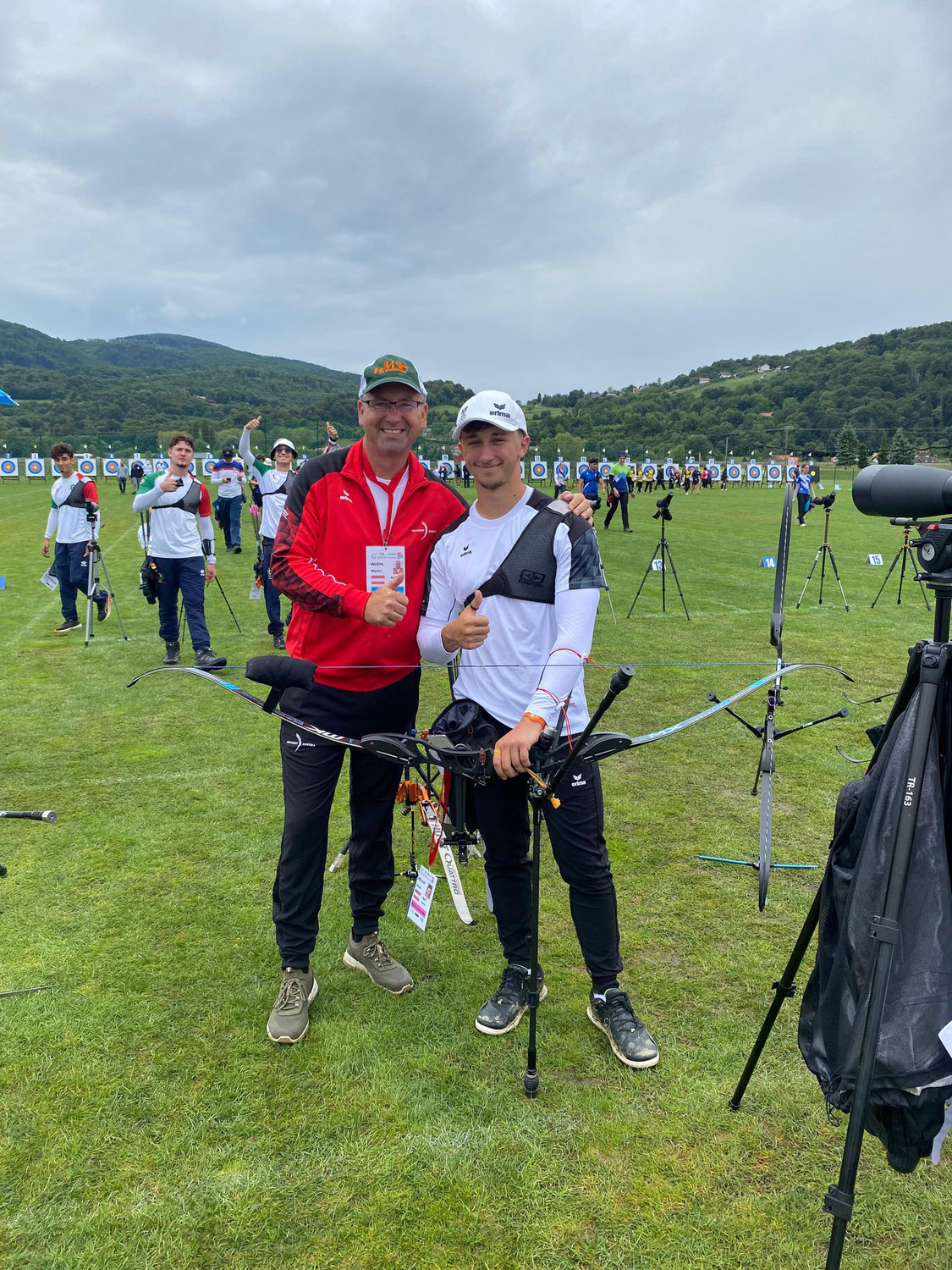 Zielsicher zum Erfolg: Jonas Molnar glänzt beim Youth Cup in Slowenien