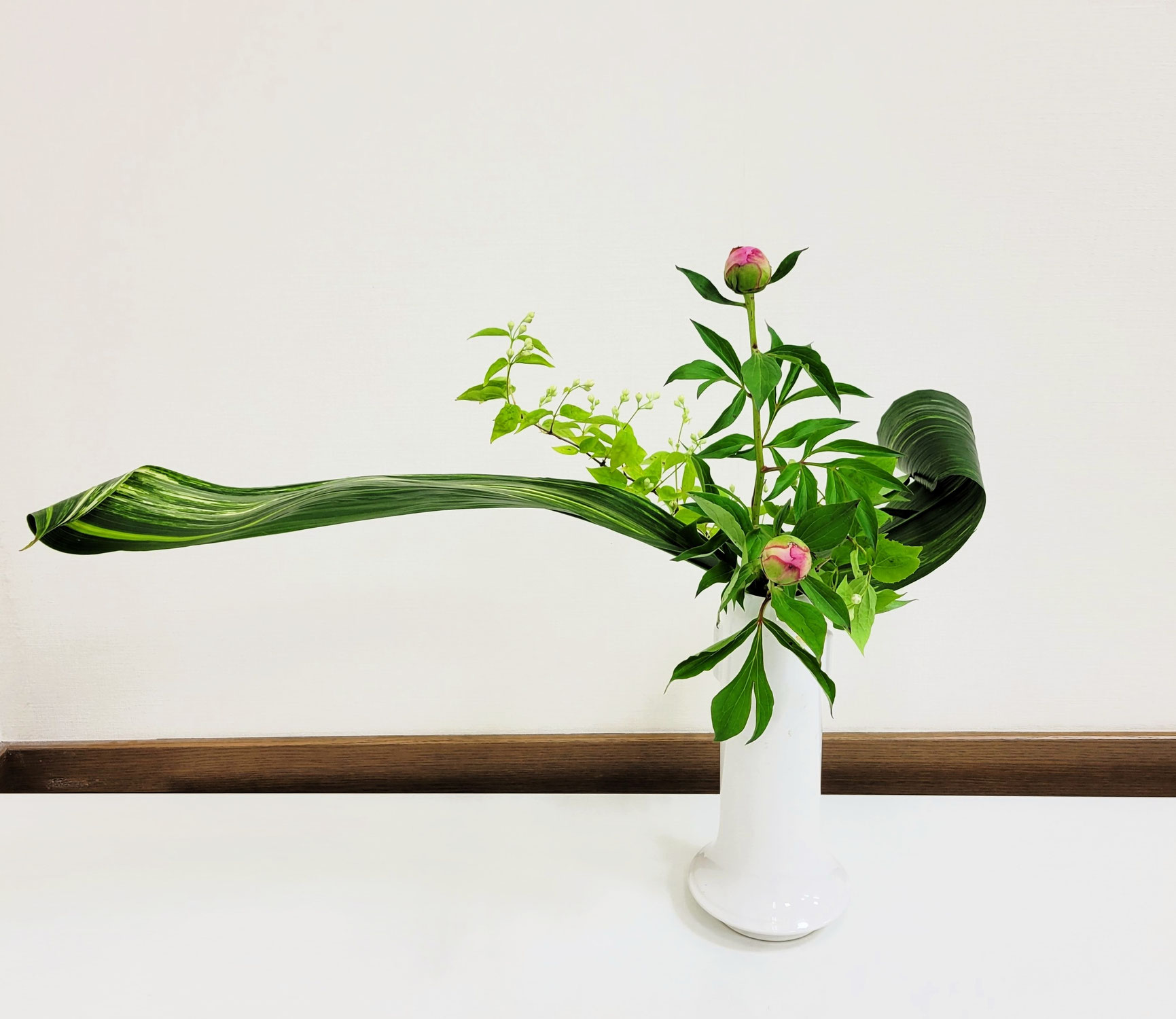 季節の花をいける