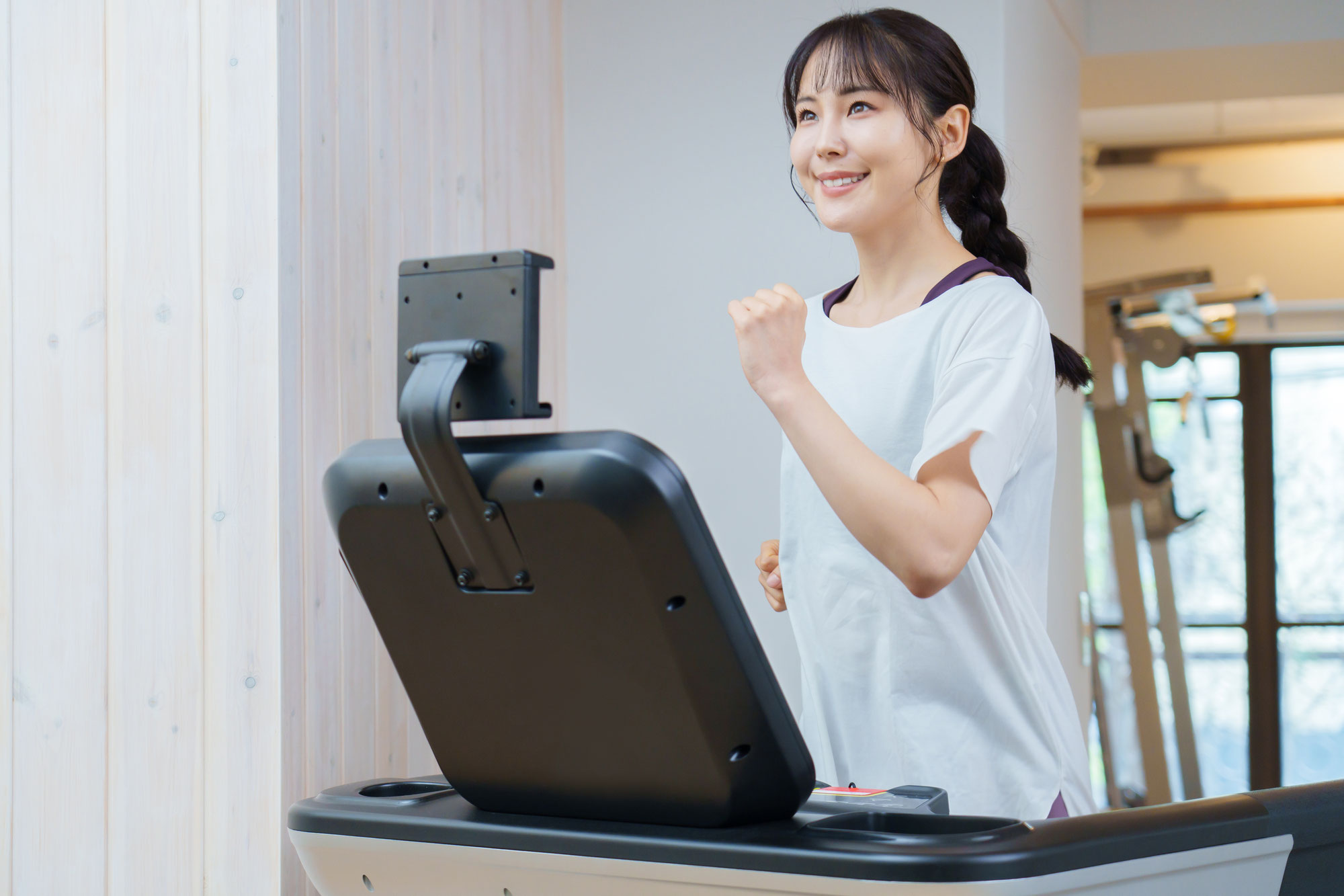 新井薬師前駅から徒歩１４分の２４時間ジム
