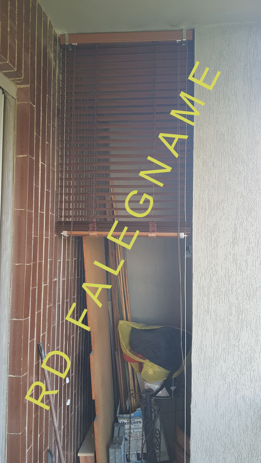 Veneziana al posto di una Porta a Soffietto di 3 metri
