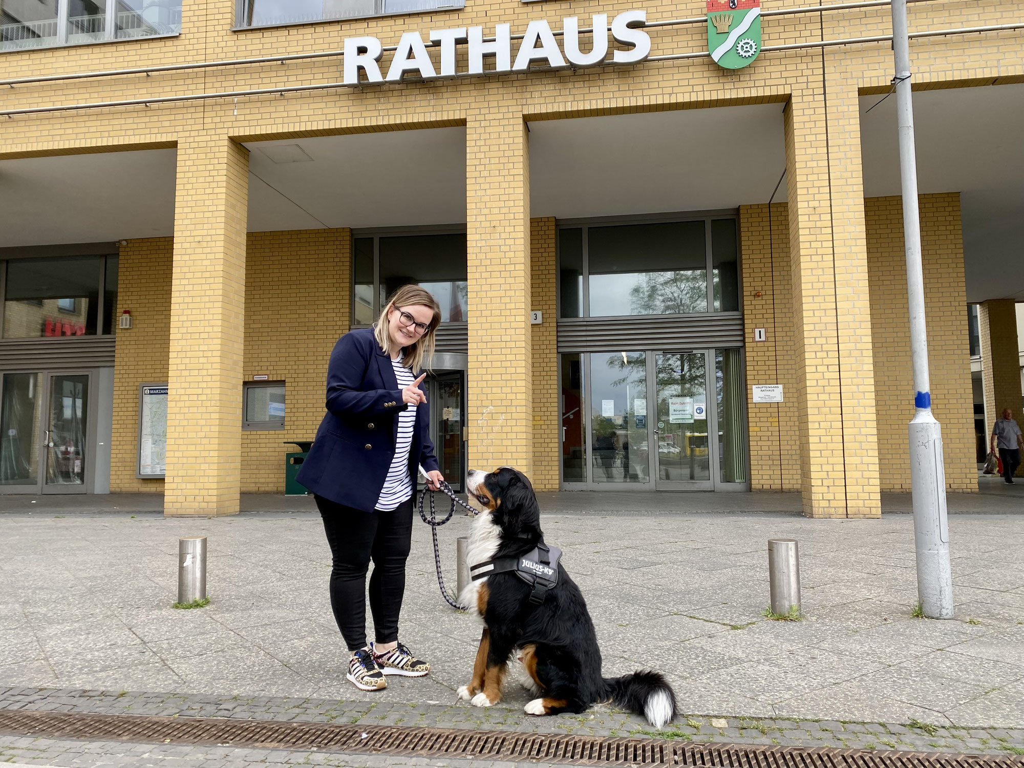 Das Bezirksamt ist auf den Hund gekommen