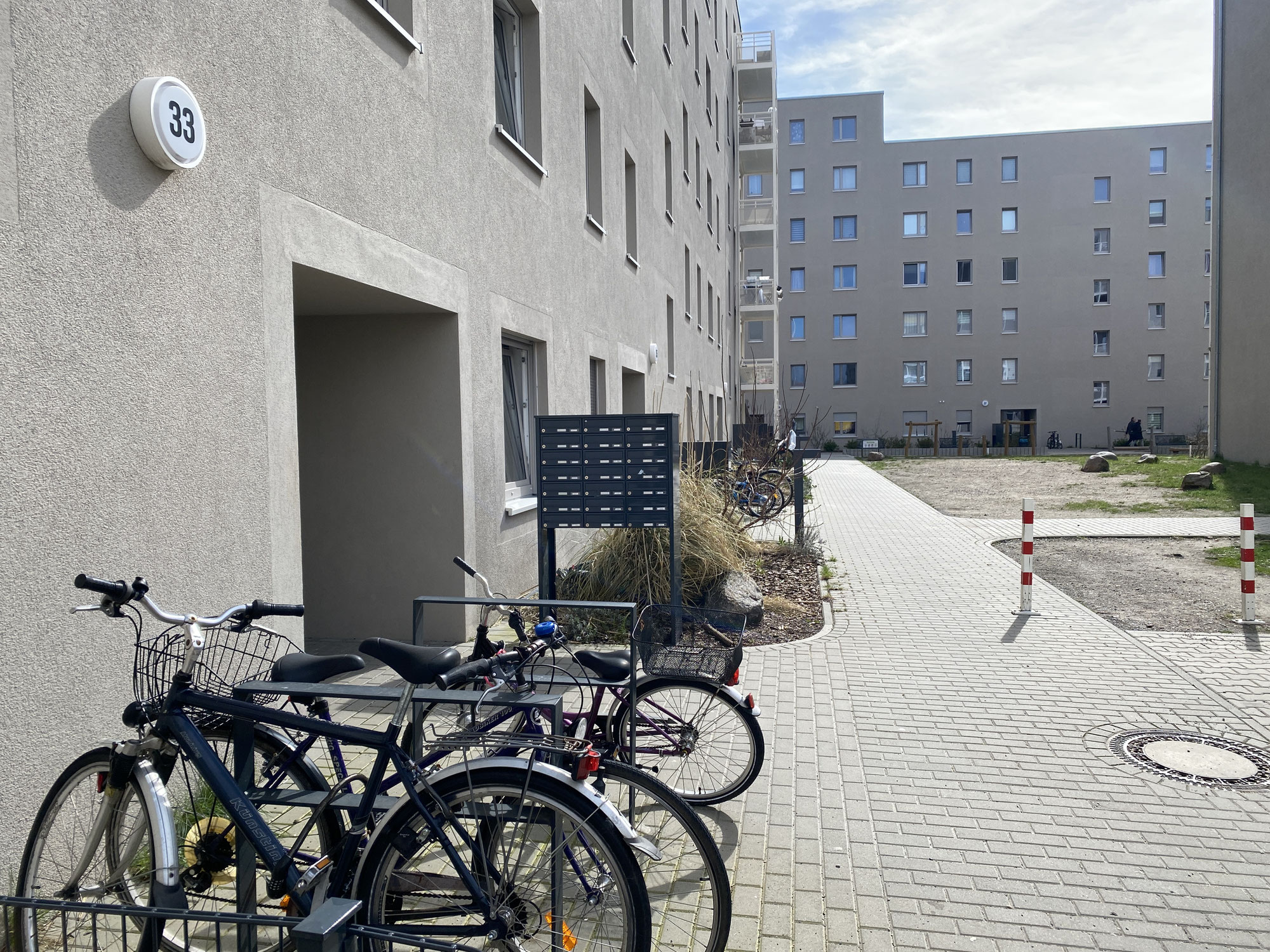 Kunstwettbewerb für Hellersdorfer Hauseingänge: Gewinner gekürt