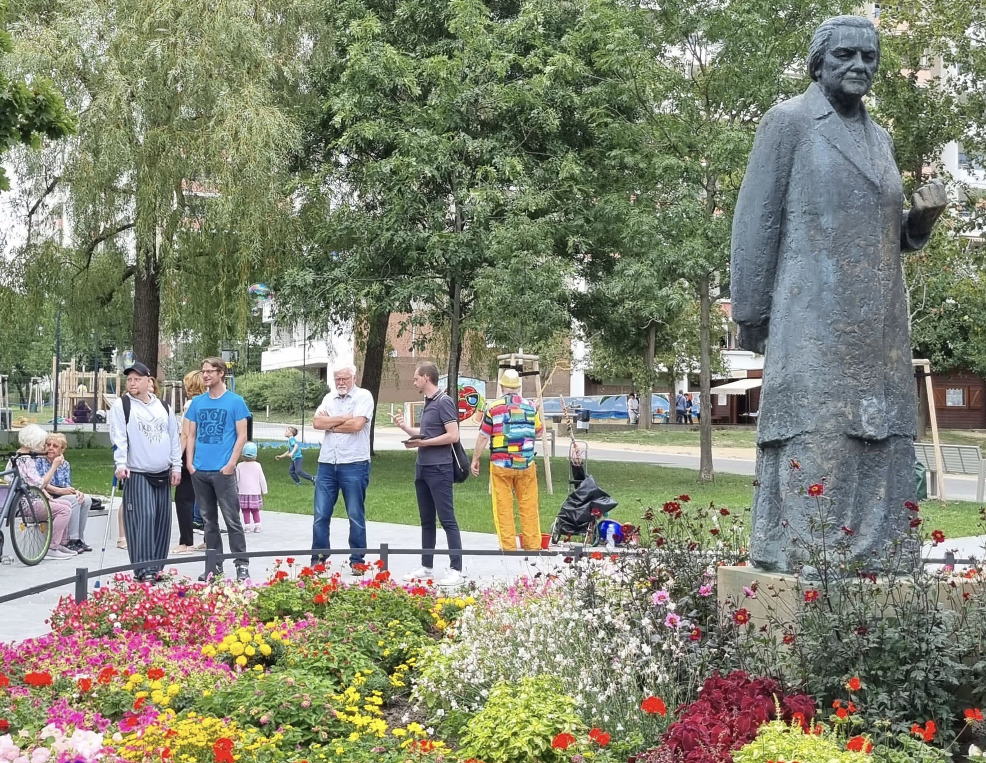 Clara-Zetkin-Park nach Aufwertung eingeweiht