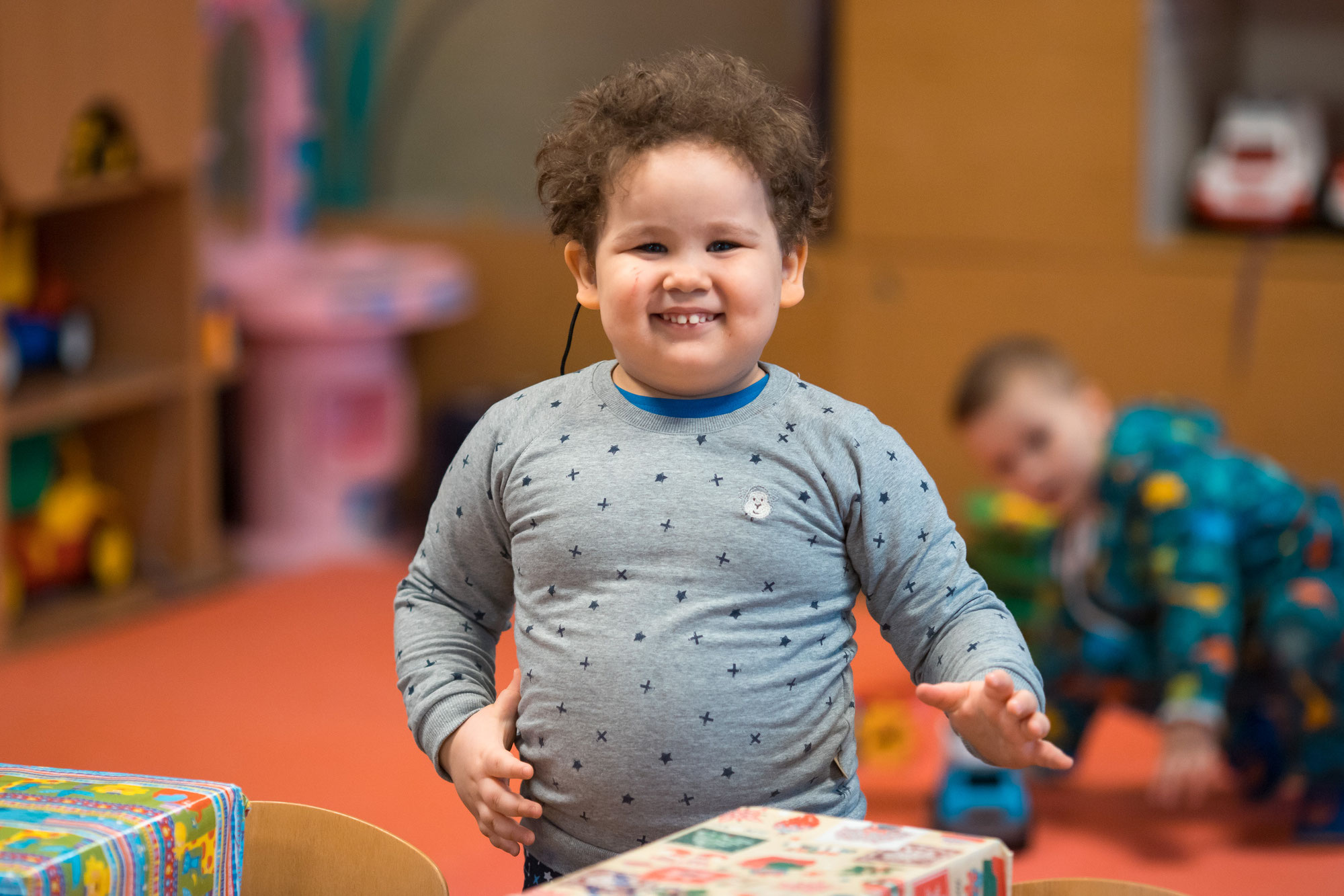 Weihnachtspäckchen für Kinder in Not