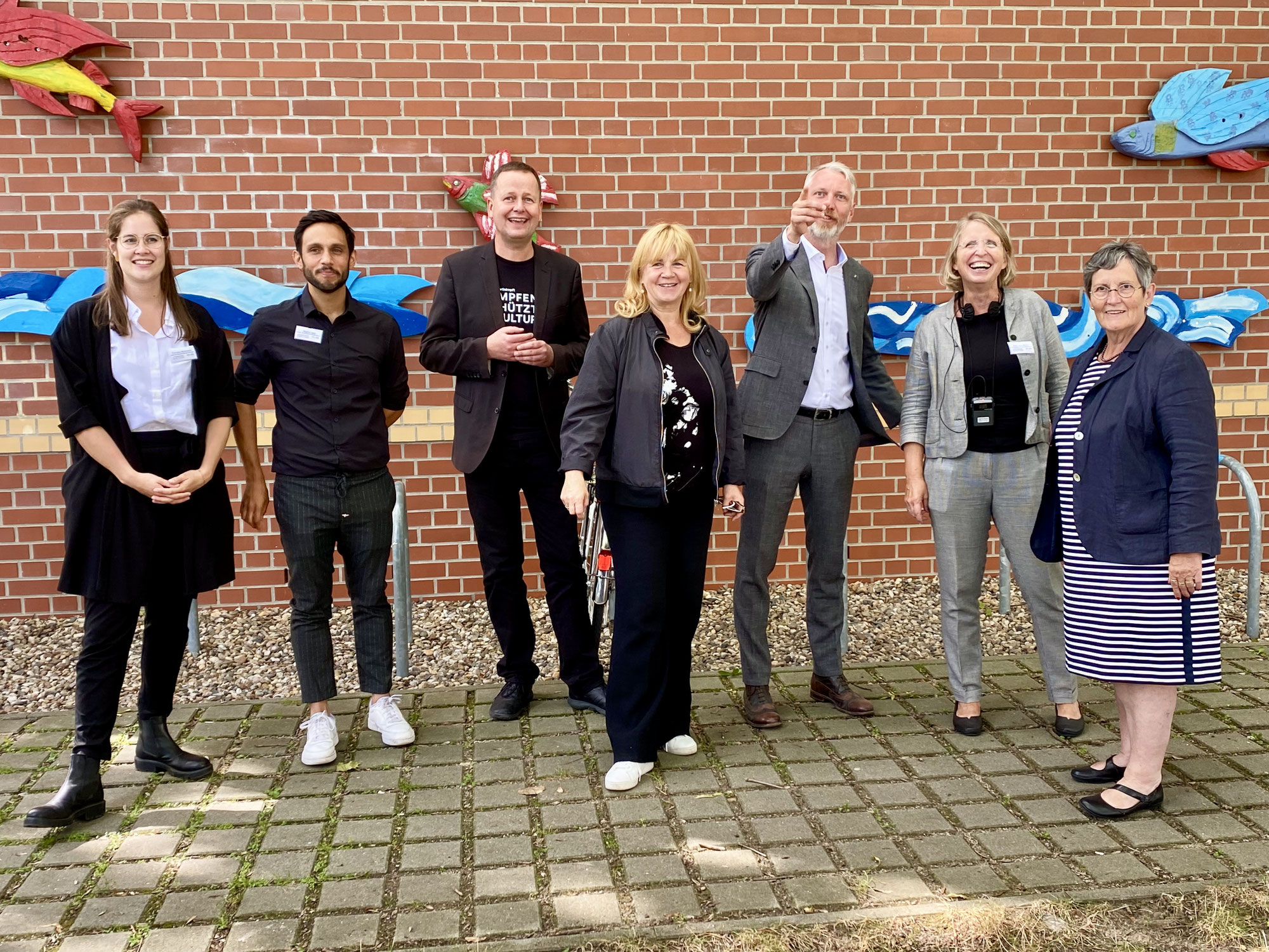 Mit den Senatoren Scheel und Lederer unterwegs in Hellersdorf