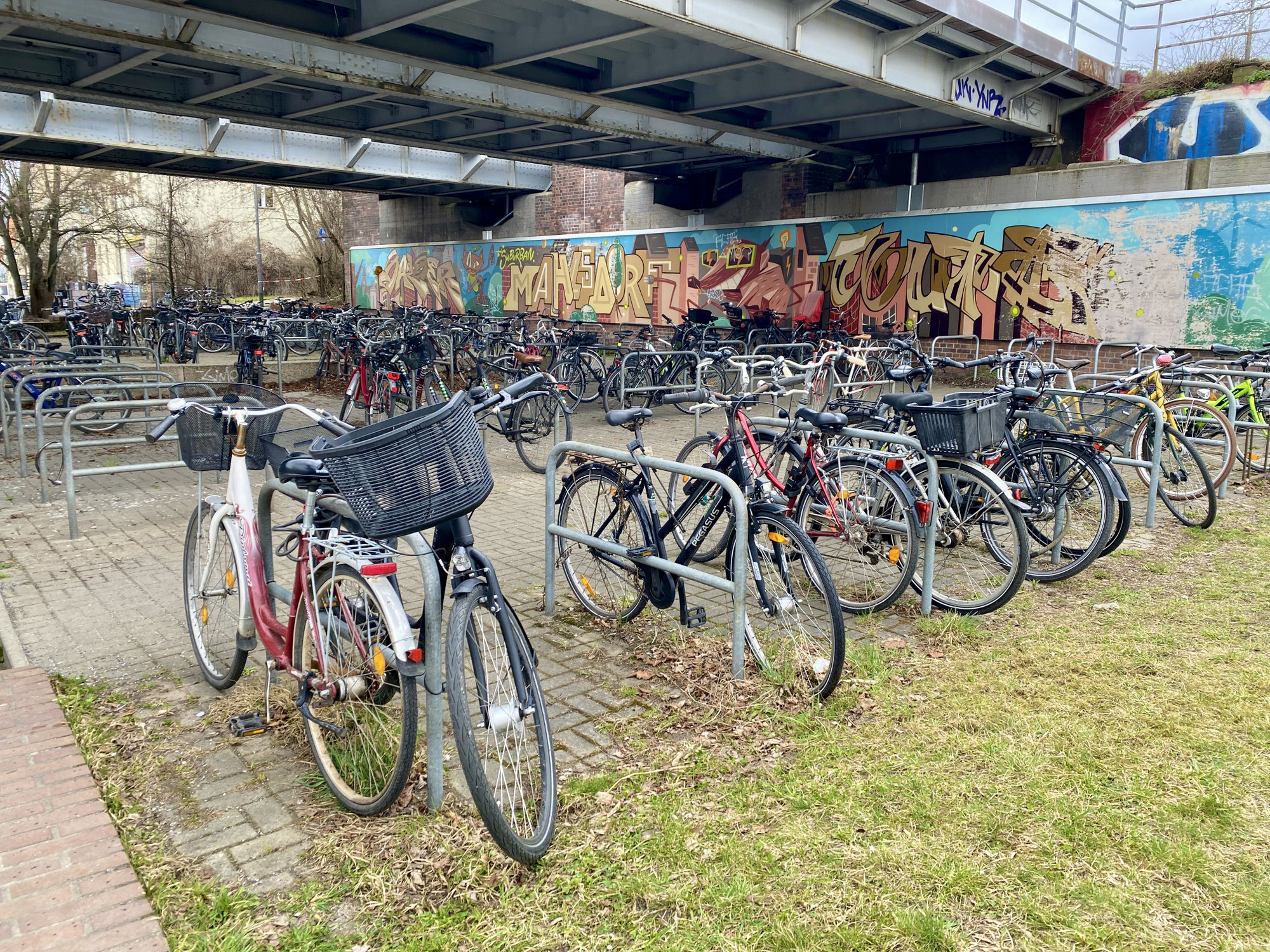 Fahrradparkhaus in Mahlsdorf kommt voran