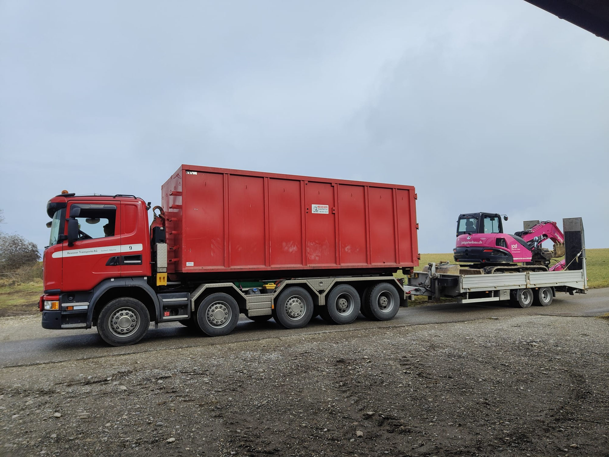 Spezialtransport Jost-Gartenbau Bagger