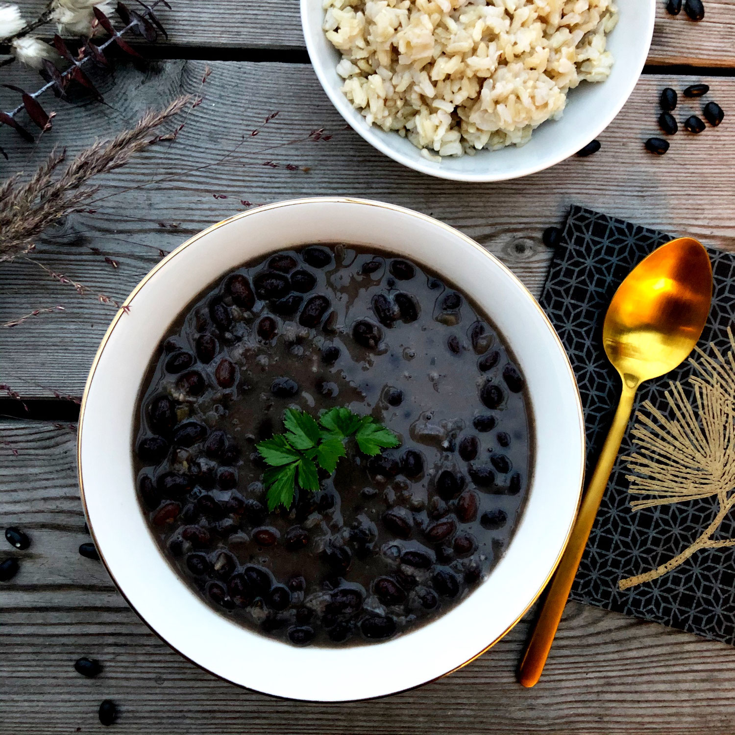 "Feijão com Arroz"|Schwarze Bohnen mit Reis