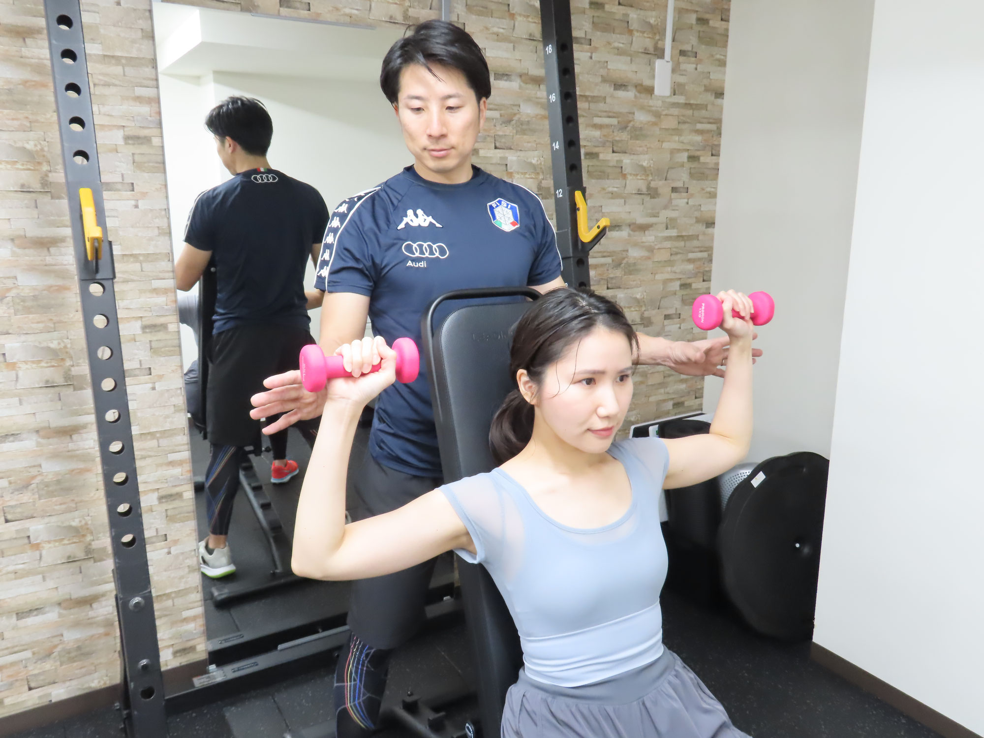 筋肉を増やし脂肪を落とす！数字に縛られないボディメイク成功術