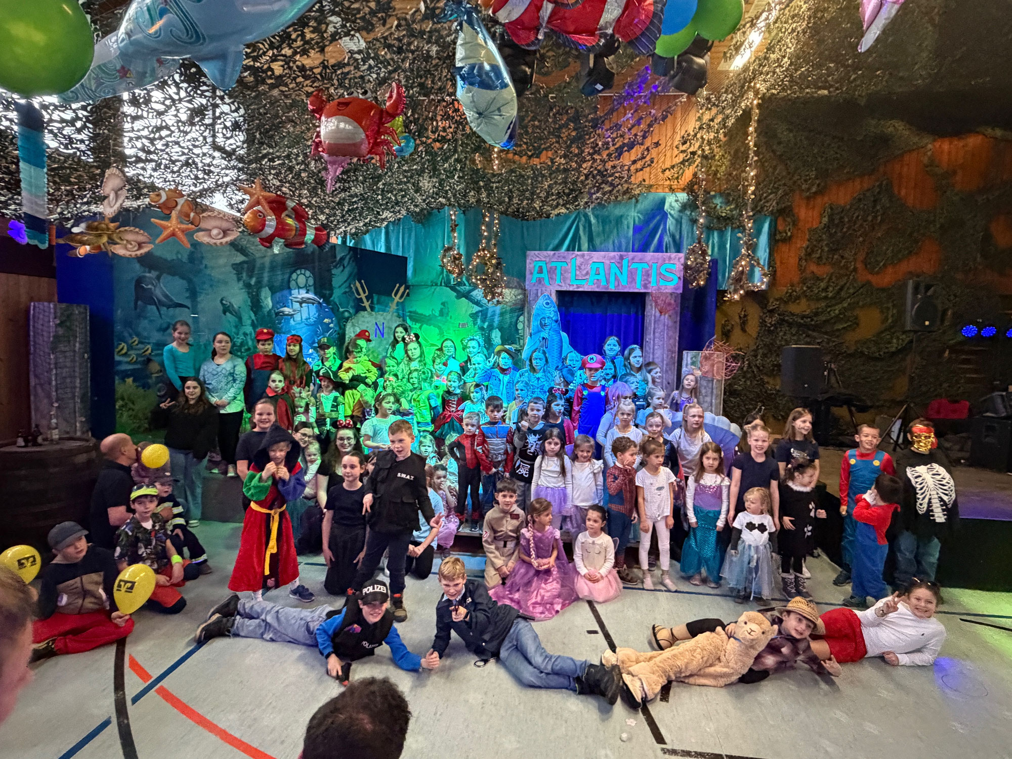 Großer Kinderfasching im Zeichen von Atlantis