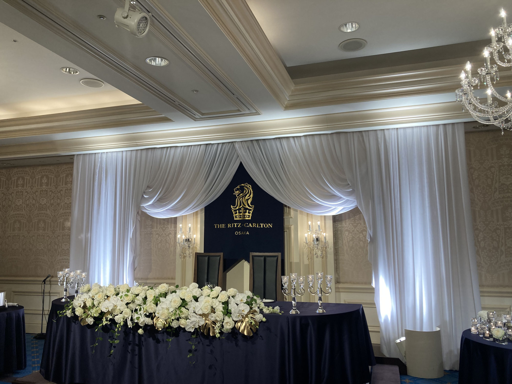 結婚式で演奏させて頂きました