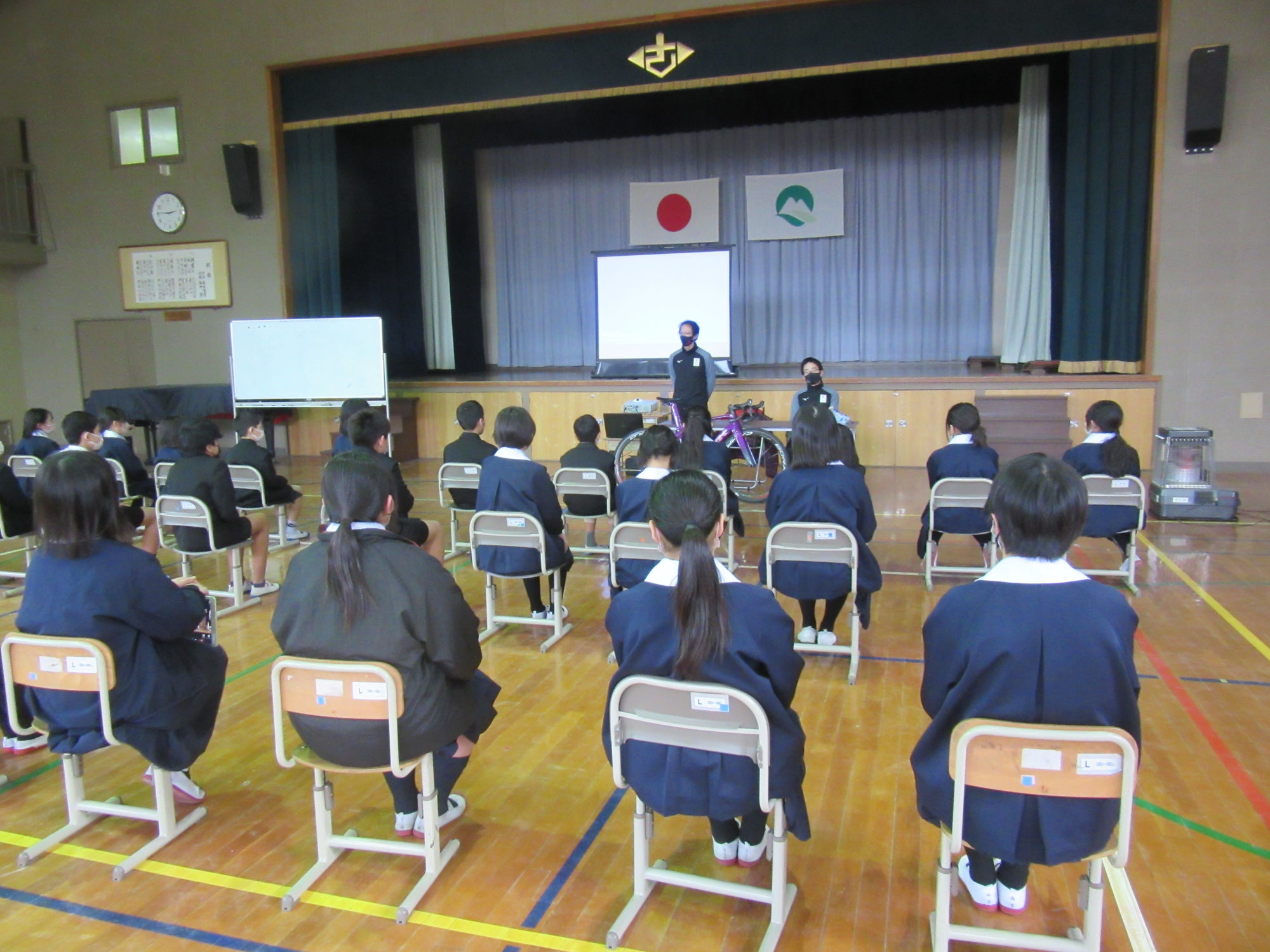 ようこそ先輩！
