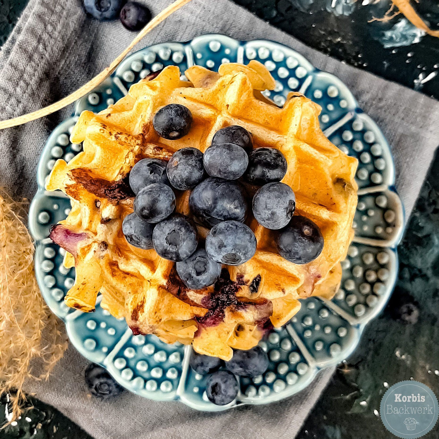 Zuckerfreie Blaubeerwaffeln | Sugarfree Blueberry-Waffles
