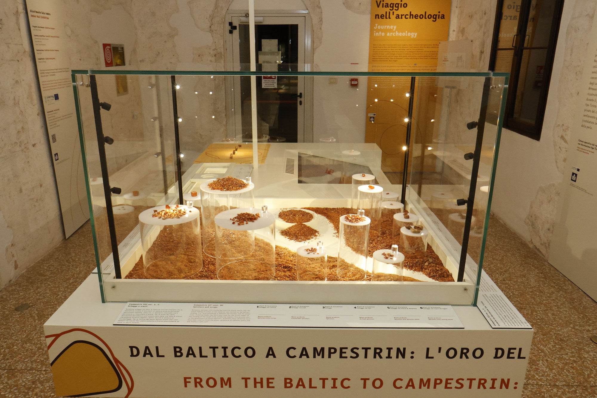 Sulle vie dell'Ambra. Ciclo di laboratori per le scuole superiori della città