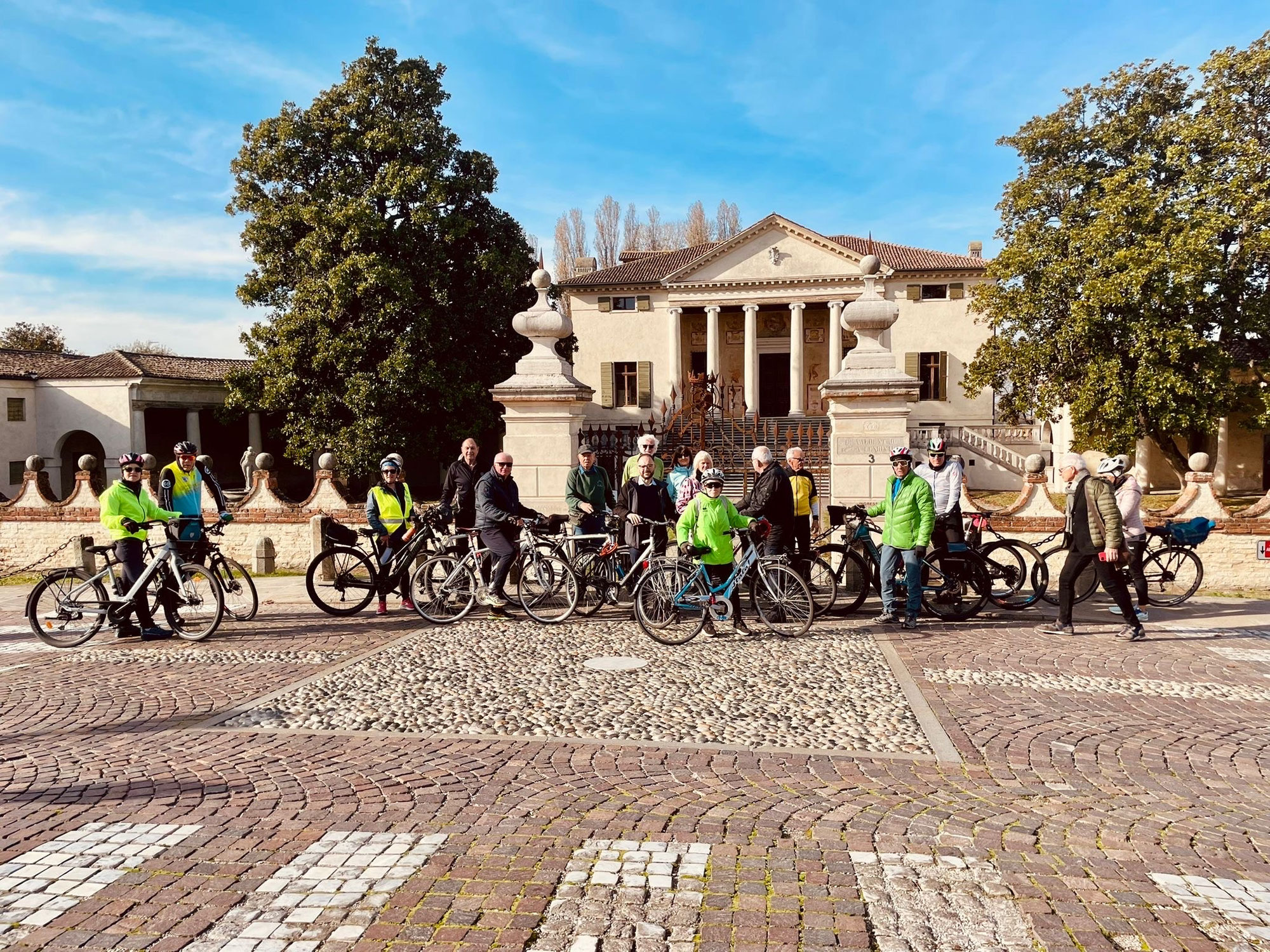 Sulle vie dell'Ambra- Una pedalata verso la storia