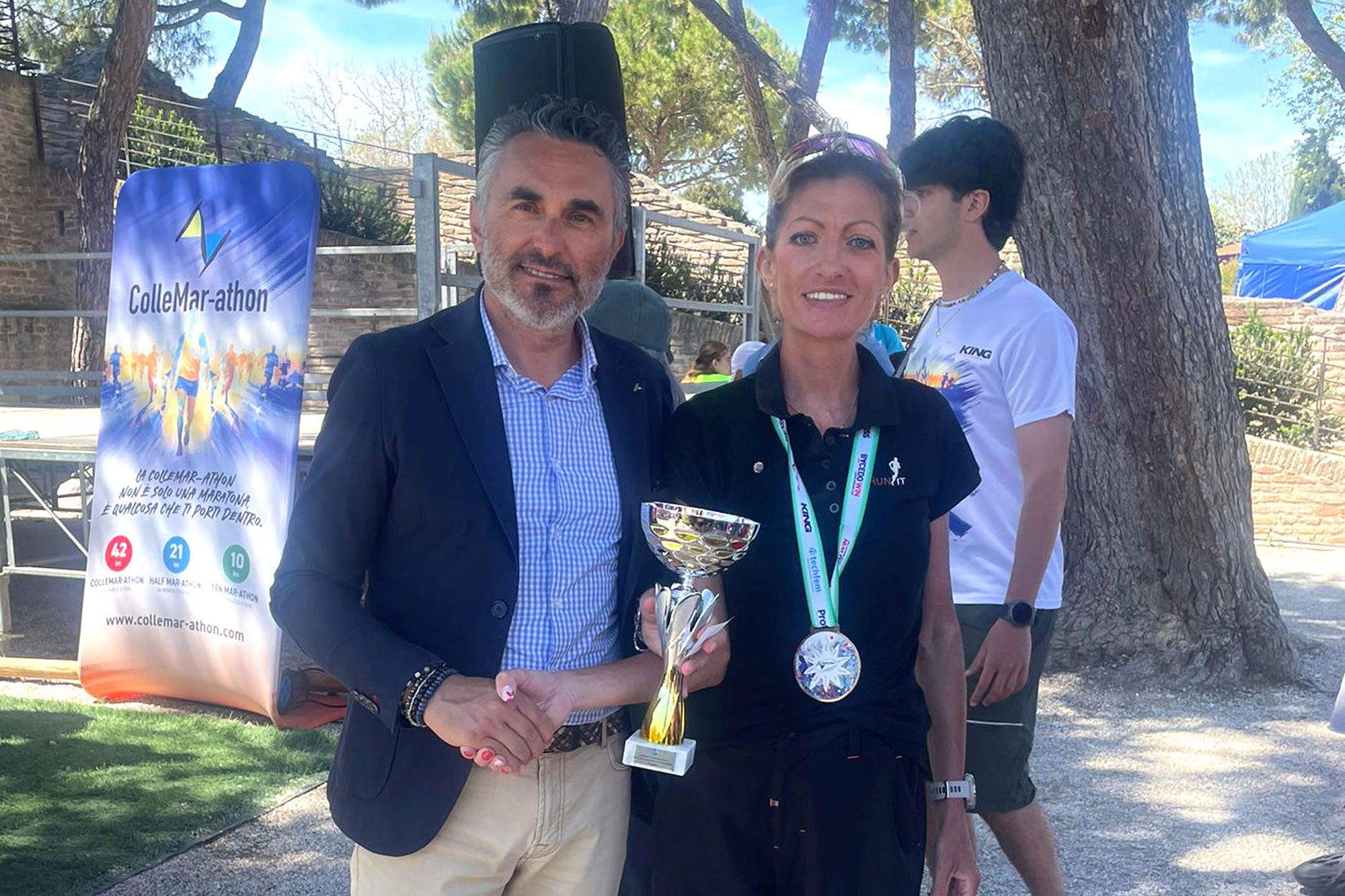 Rita Simeoni trionfa al primo Campionato Internazionale Panathlon di Maratona