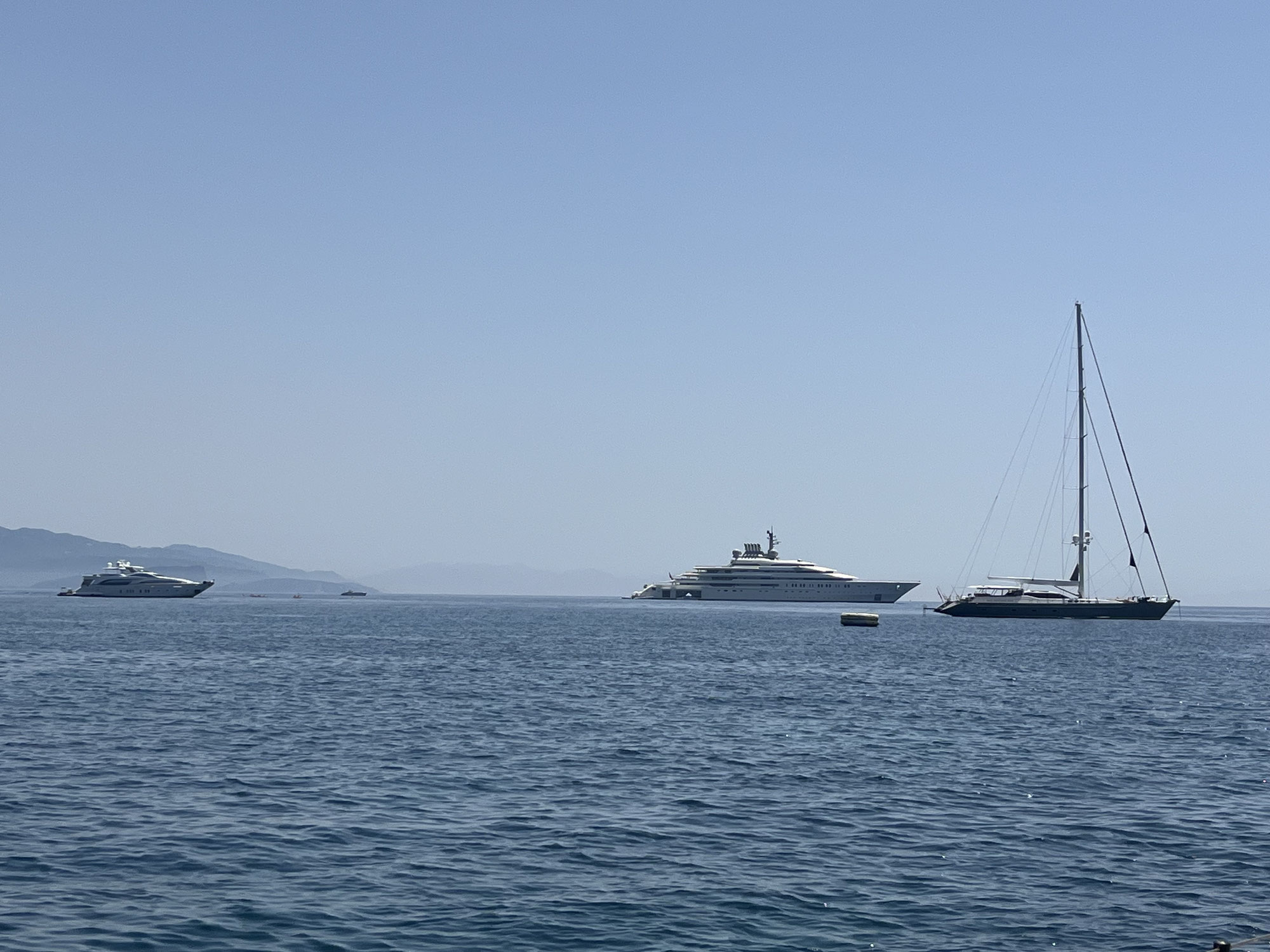 Zurück nach Parga - Zwischen Erinnerungen und schwimmendem Reichtum
