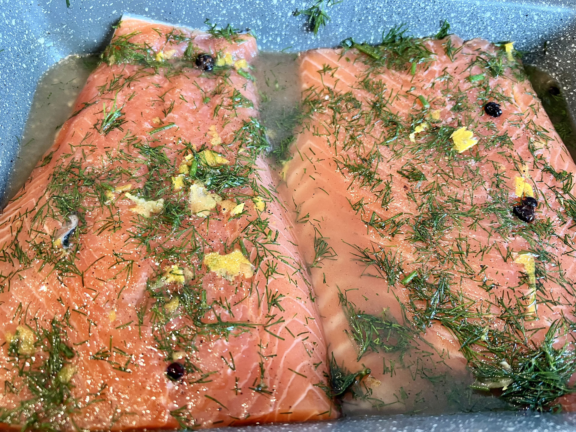 Selbst gebeizter Lachs 