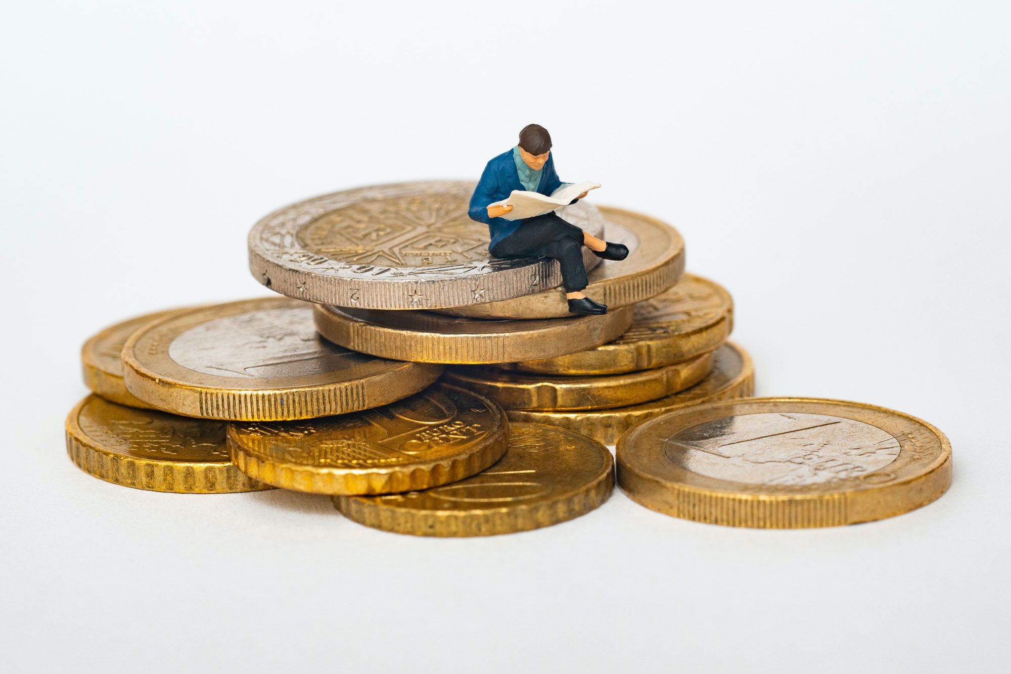 The Relationship Between Interest Rates and Loans: What You Need to Know
