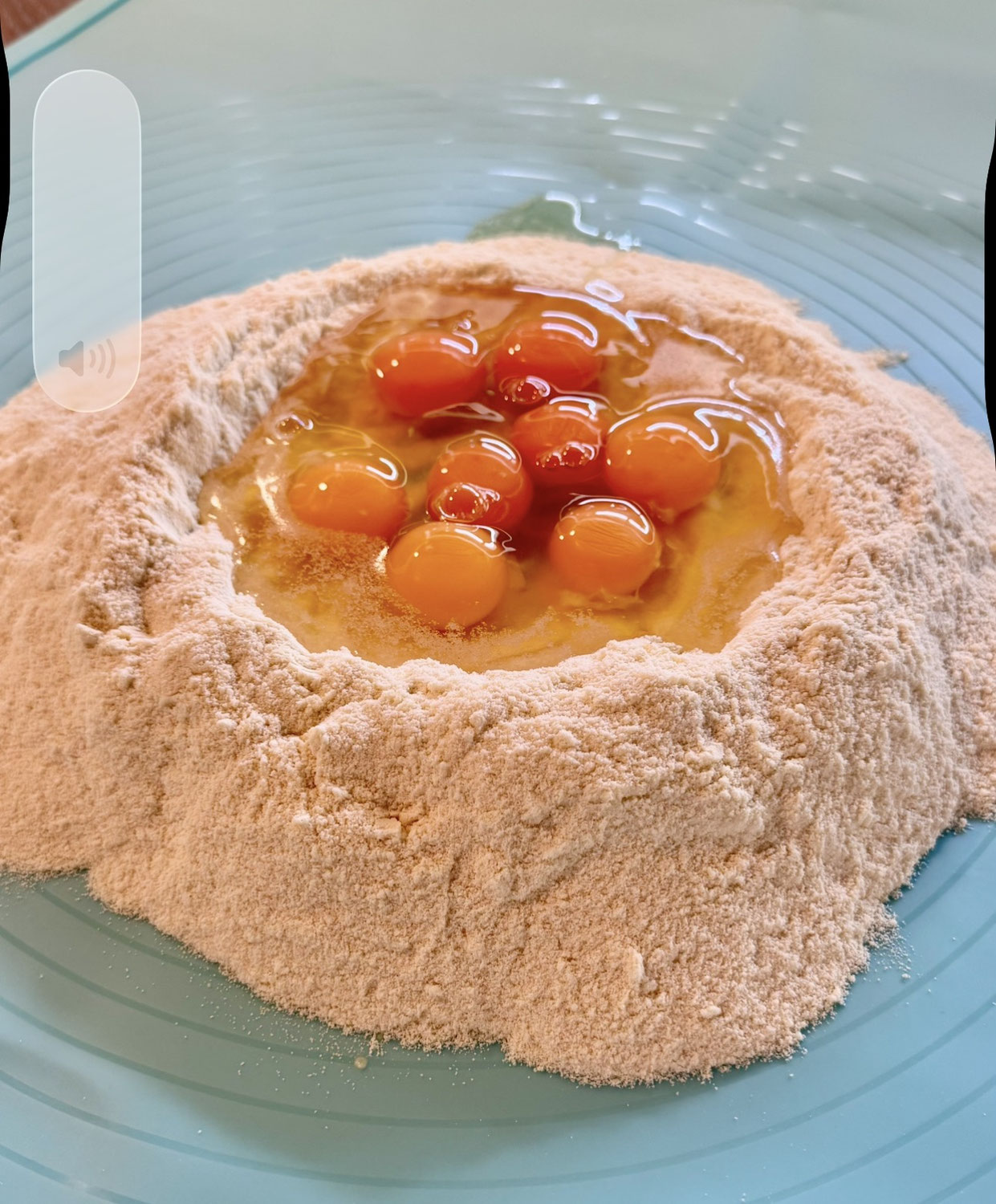 店内仕込みの手作り生パスタ