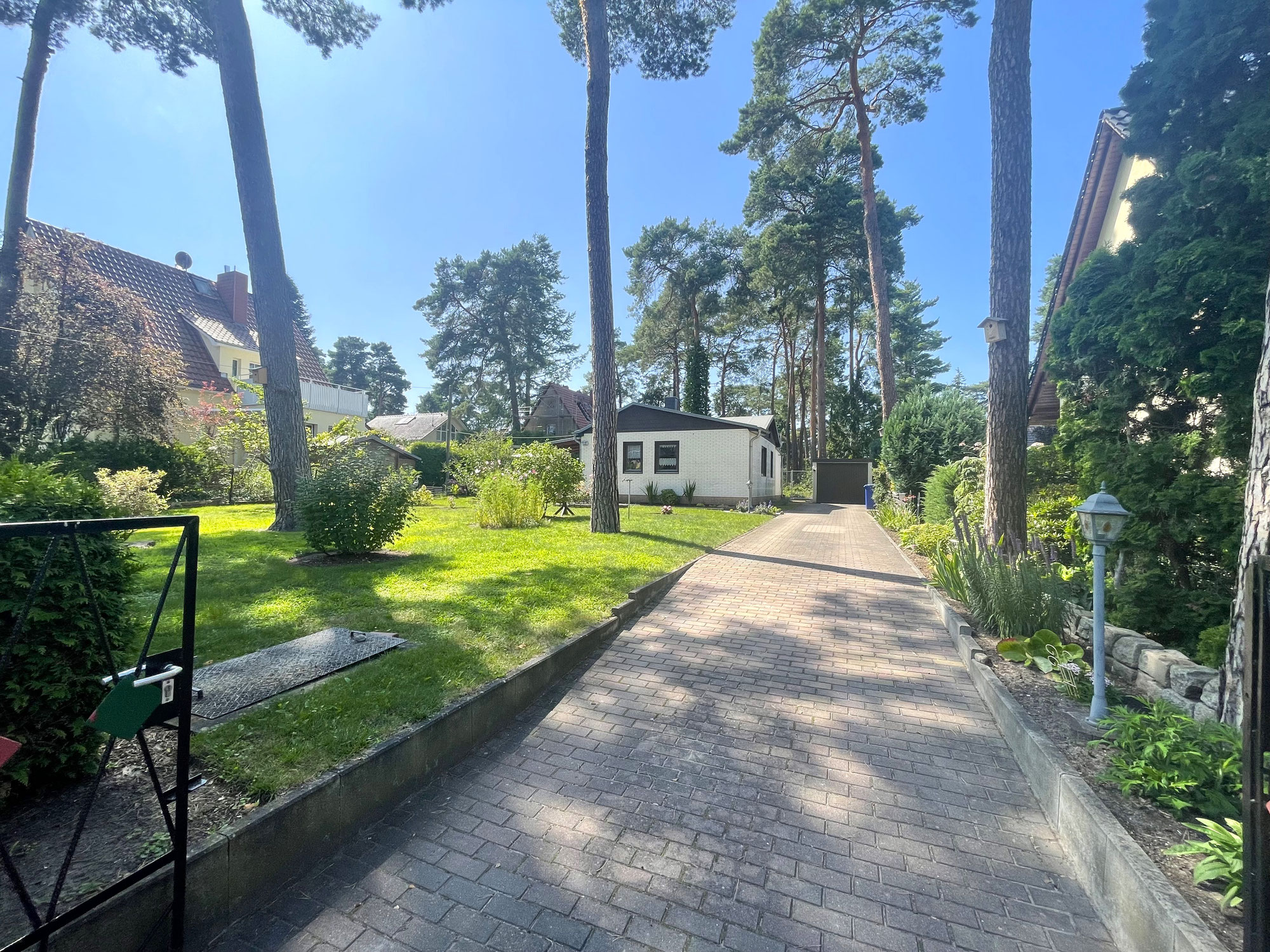 Provisionsfrei! Bungalow in traumhafter Lage in der Waldsiedlung von Wildau!